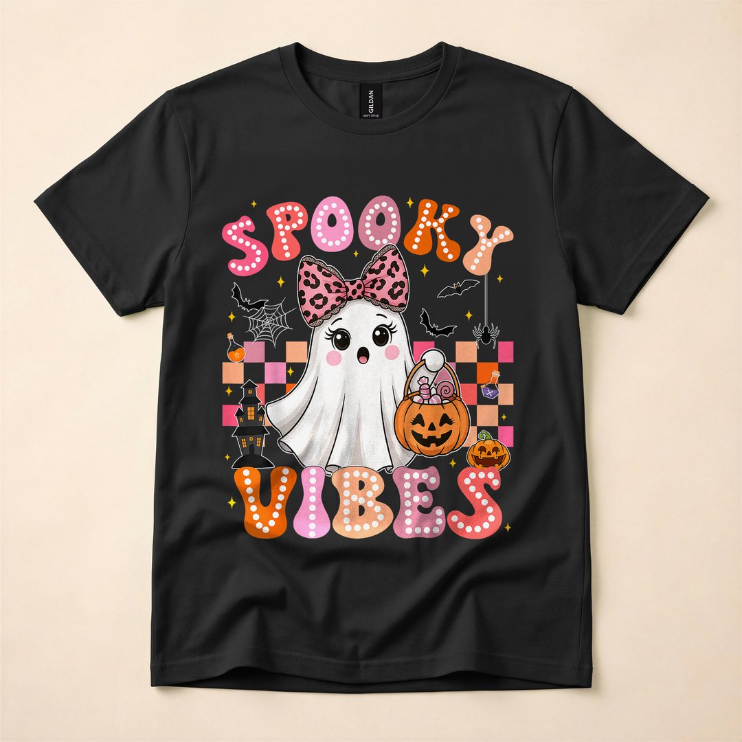 Groovy Spooky Vibes Cute Boo Ghost Halloween T-Shirt