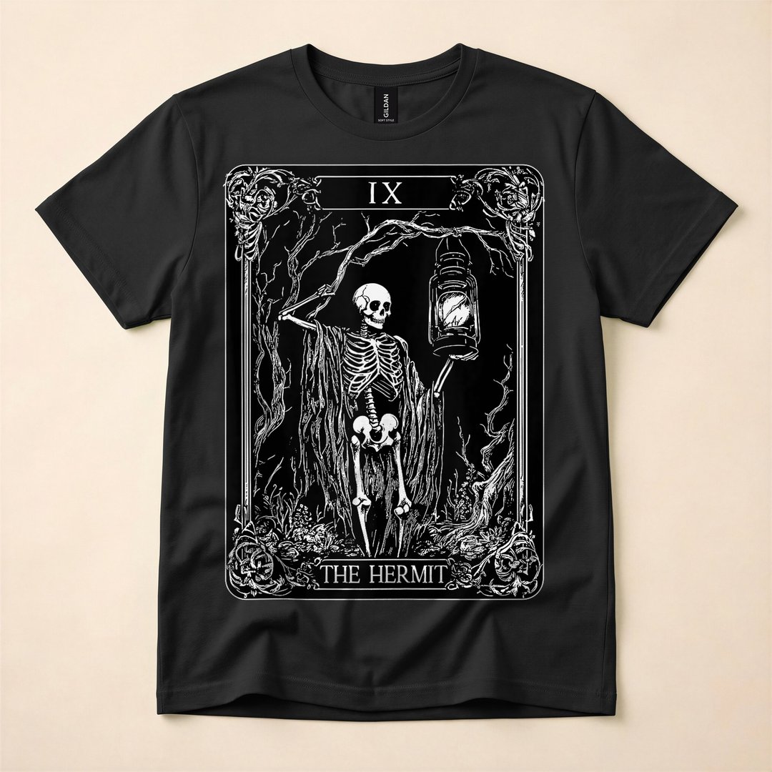 Skeleton The Hermit Tarot Card Gothic Halloween T-Shirt