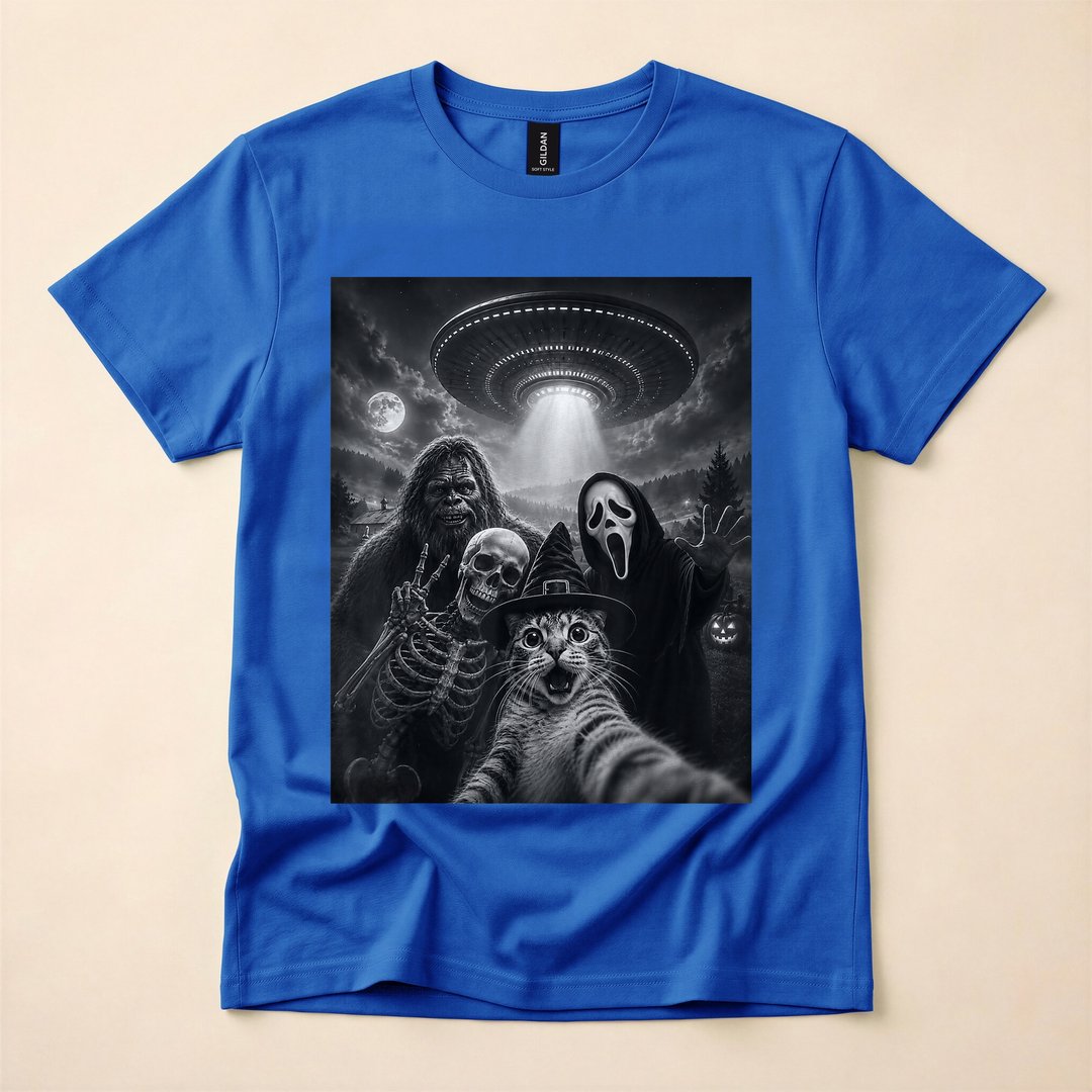 Cat Selfie with Bigfoot Alien UFO and Ghost Spooky Mashup T-Shirt - photo 3