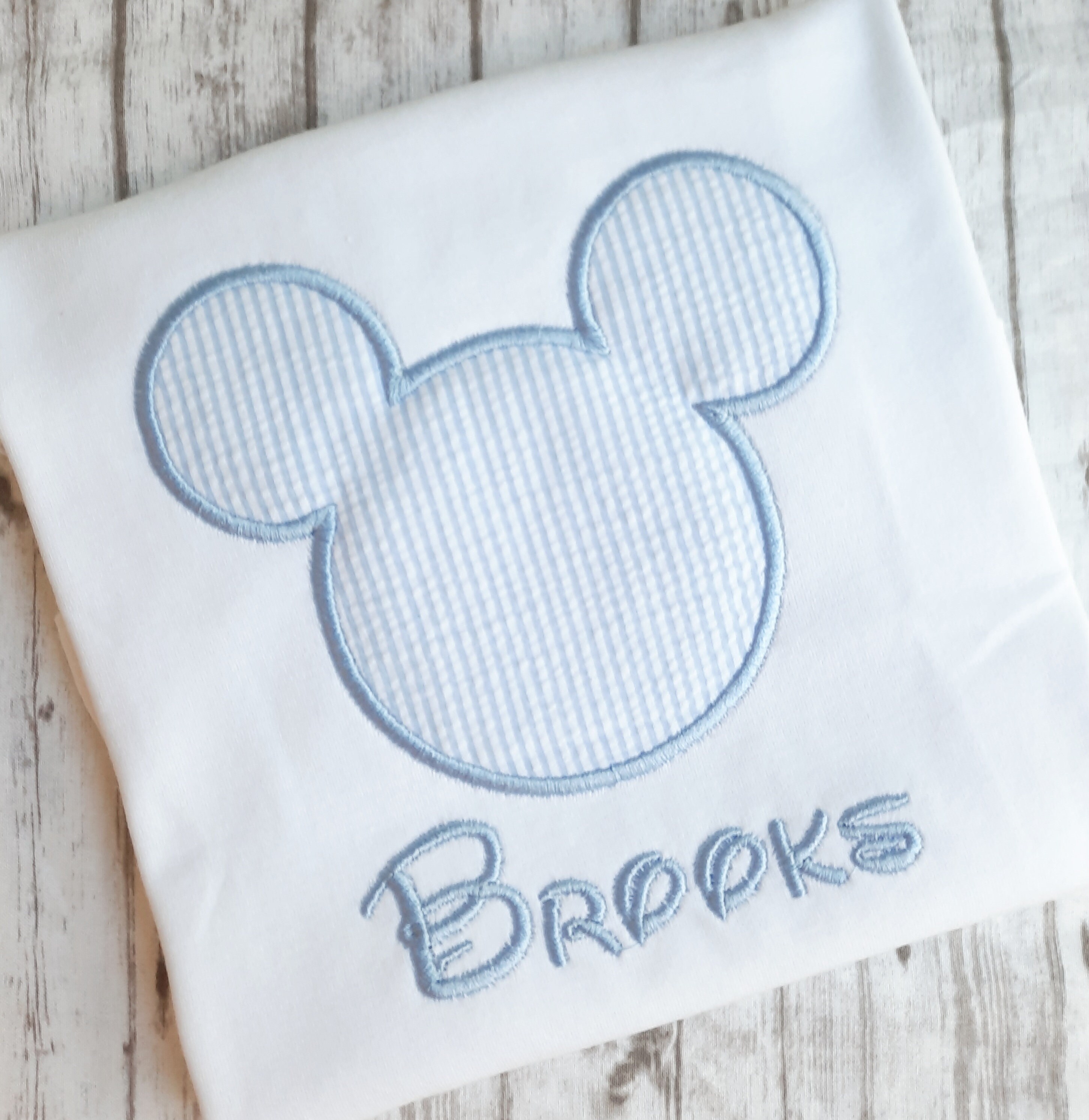 Embroidered Seersucker Mickey T-Shirt – Classic Embroidery Tee for Everyday and Vacation Wear - photo 3