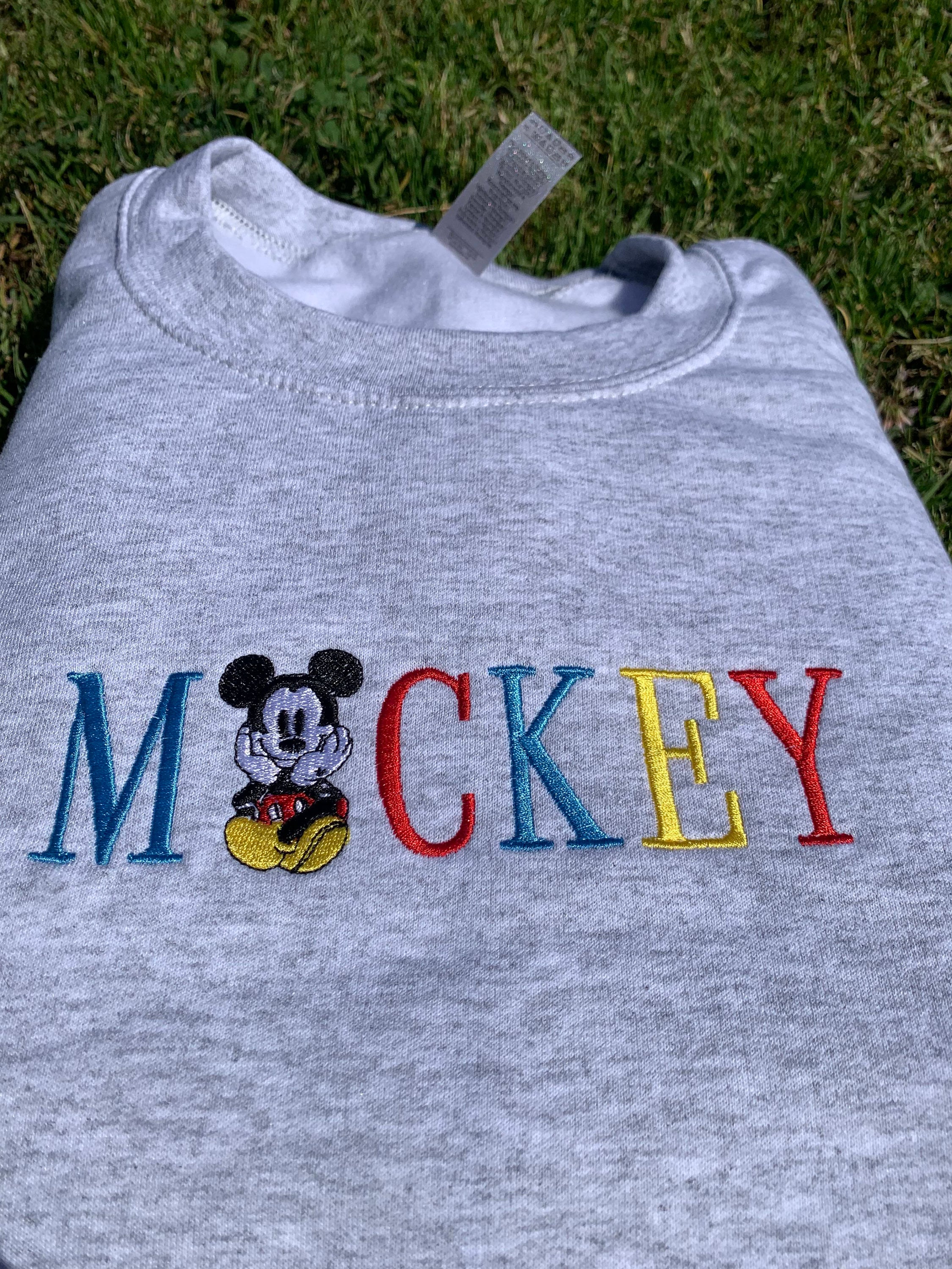 Vintage Mickey Embroidered Crewneck Sweatshirt – Retro Embroidery Pullover for Everyday and Vacation Wear - photo 2