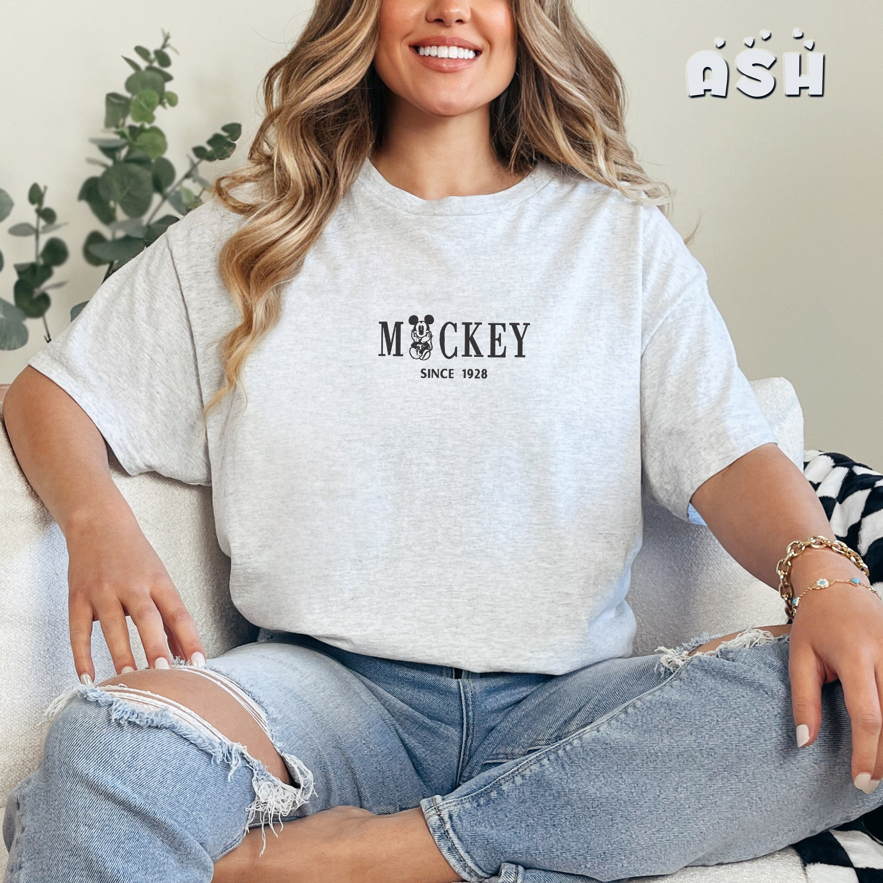 Embroidered Retro Mickey Mouse Shirt – Vintage Disney Vacation Tee for Disneyland and Magic Kingdom