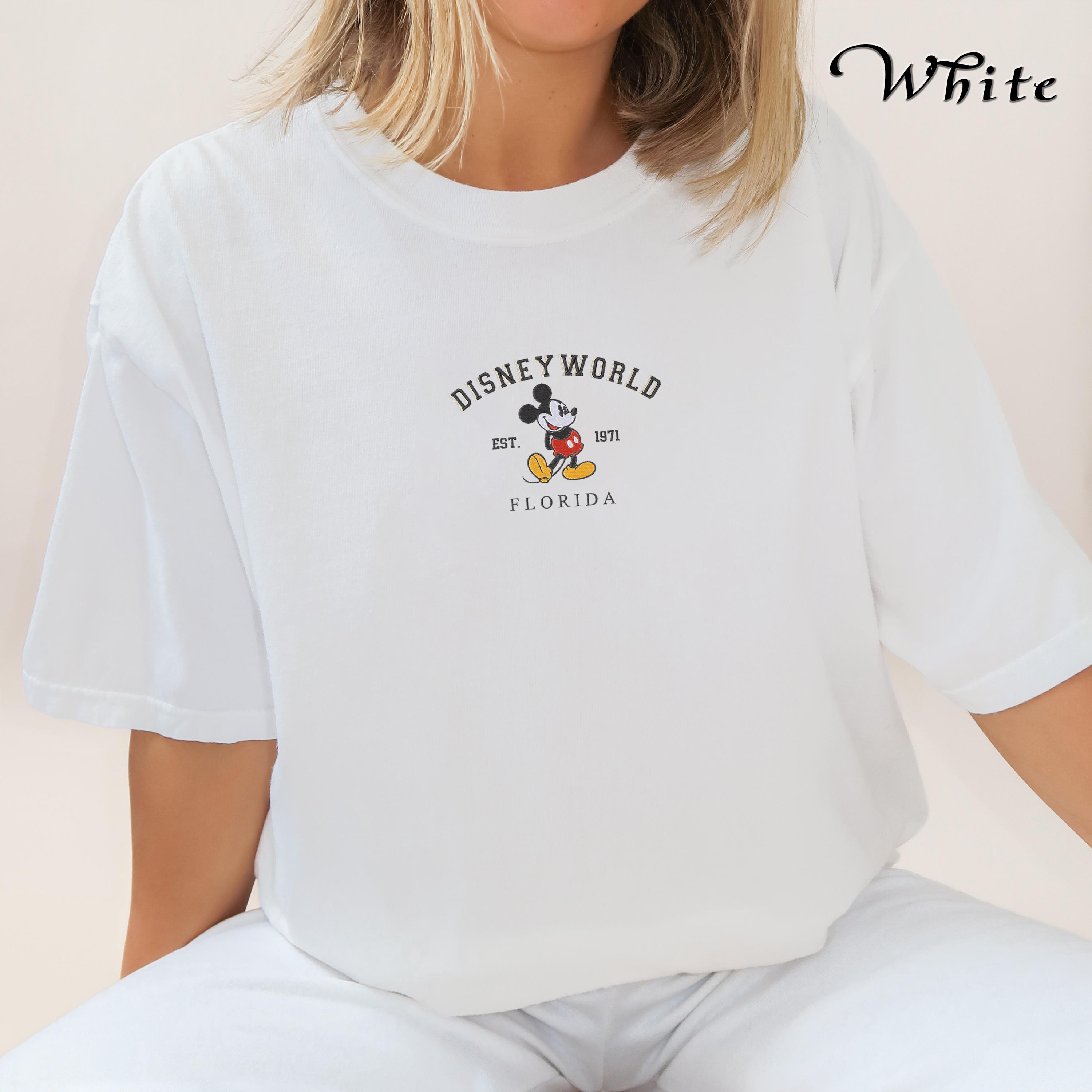 Embroidered Disney World Florida Shirt with Est 1971 Design – Mickey and Friends Walt Disney Vacation T-Shirt