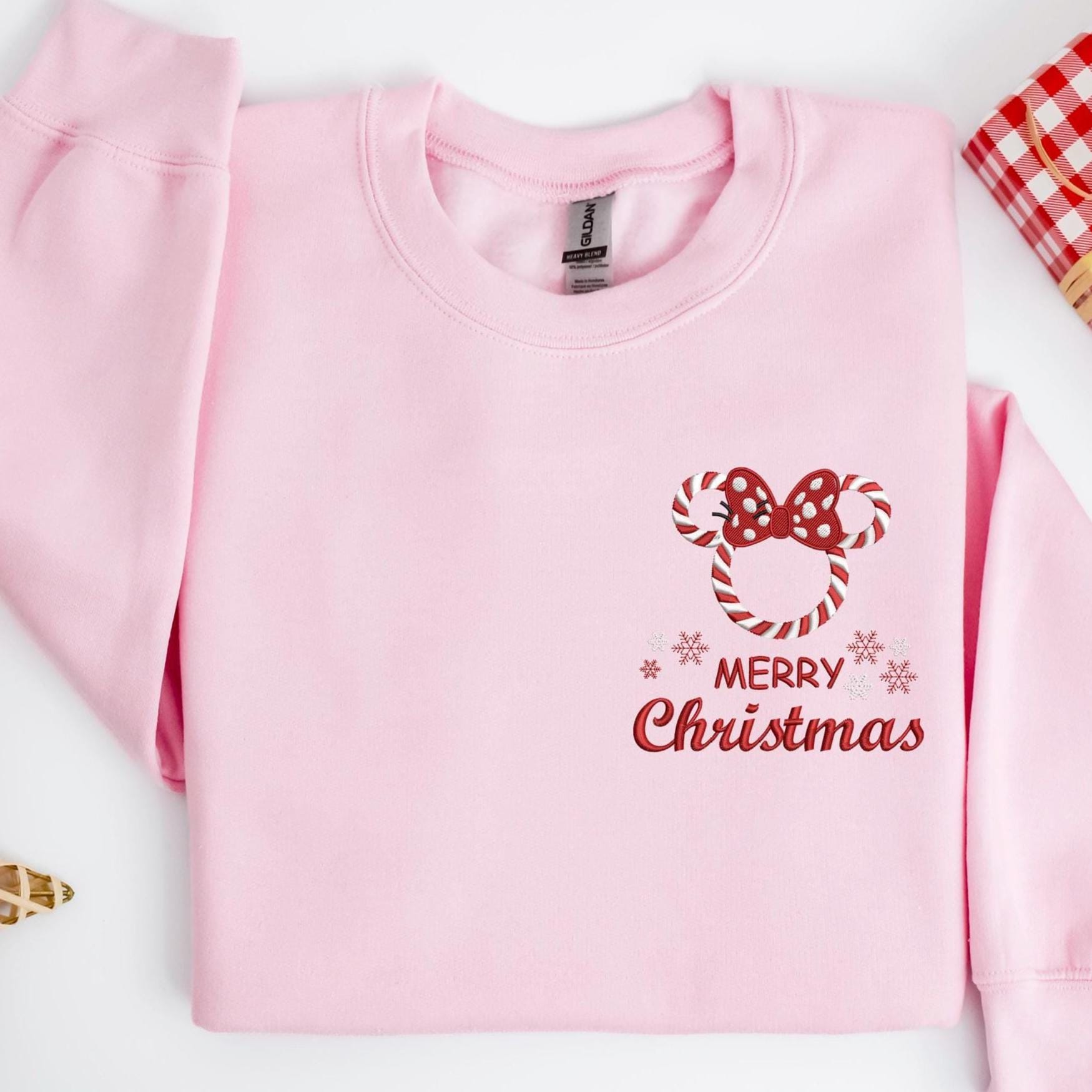 Embroidered Merry Christmas Disney Sweatshirt with Santa Mickey and Minnie Mouse – Xmas Party Crewneck