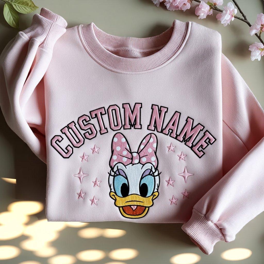 Custom Embroidered Daisy Duck Sweatshirt – Personalized Pink Disney Daisy Shirt for Girls and Cozy Winter Gifts
