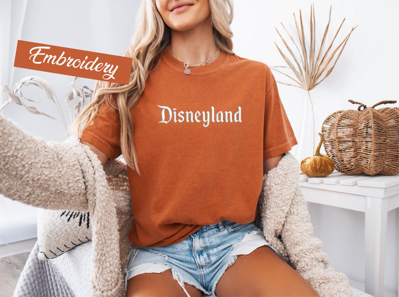 Embroidered Disneyland T-Shirt with Est 1955 Design – Cute Mickey and Friends Embroidery Tee for Disneyland Trips - photo 2