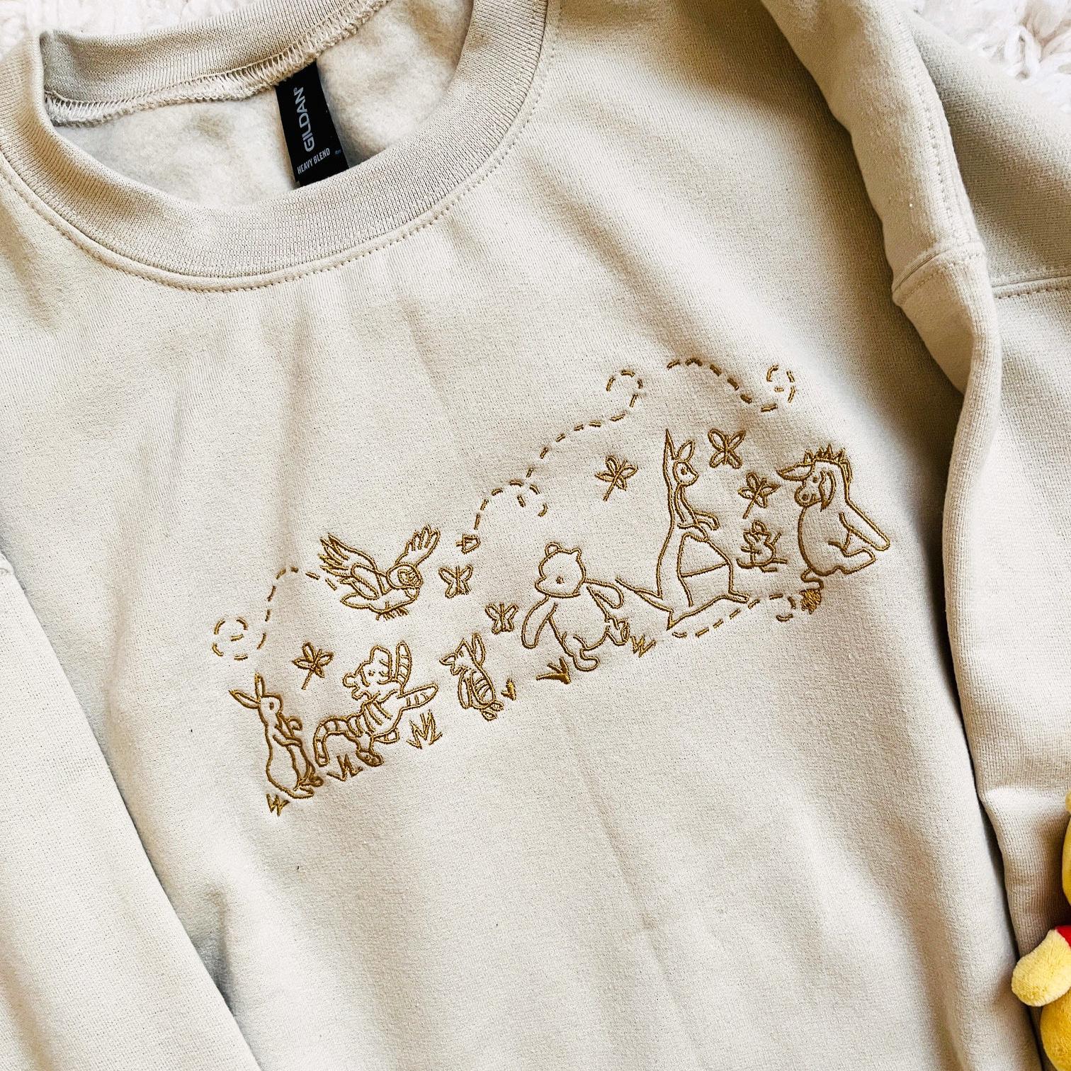 Embroidered Winnie the Pooh Sweatshirt with Pooh Parade Design – Cozy Crewneck Pullover for Pooh Bear Fans - photo 3