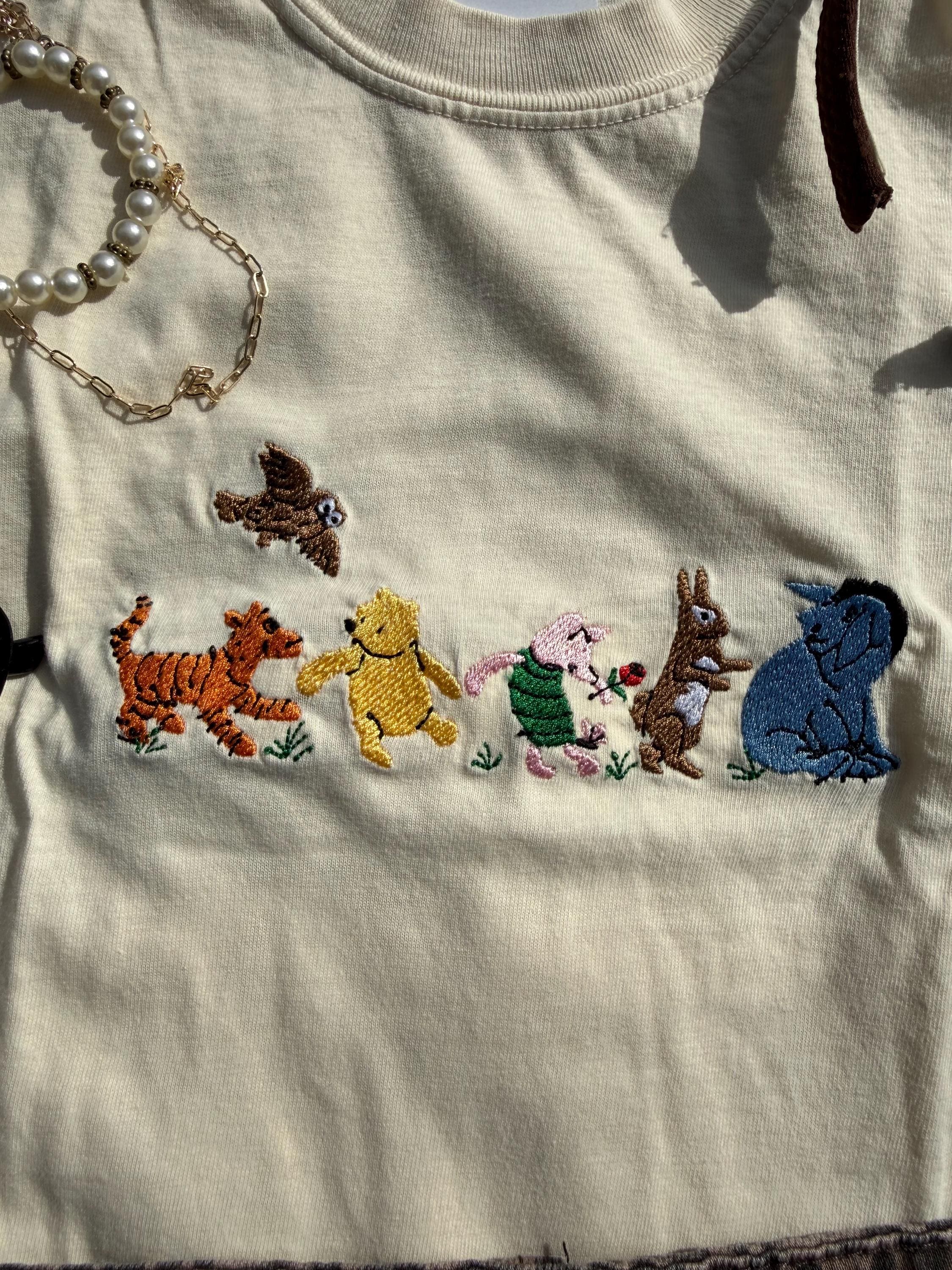 Vintage Winnie the Pooh Embroidered T-Shirt for Adults – Classic Honey Bear Tee for Everyday Casual Wear - photo 4