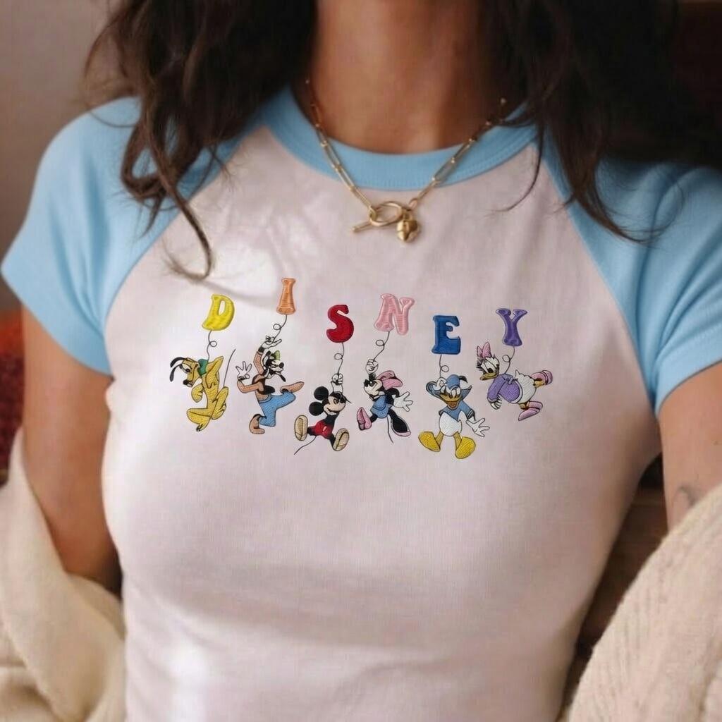 Embroidered Disney Characters Raglan Baby Tee with Mickey Minnie Donald Daisy Goofy and Pluto – Cute Cartoon Outfit Top