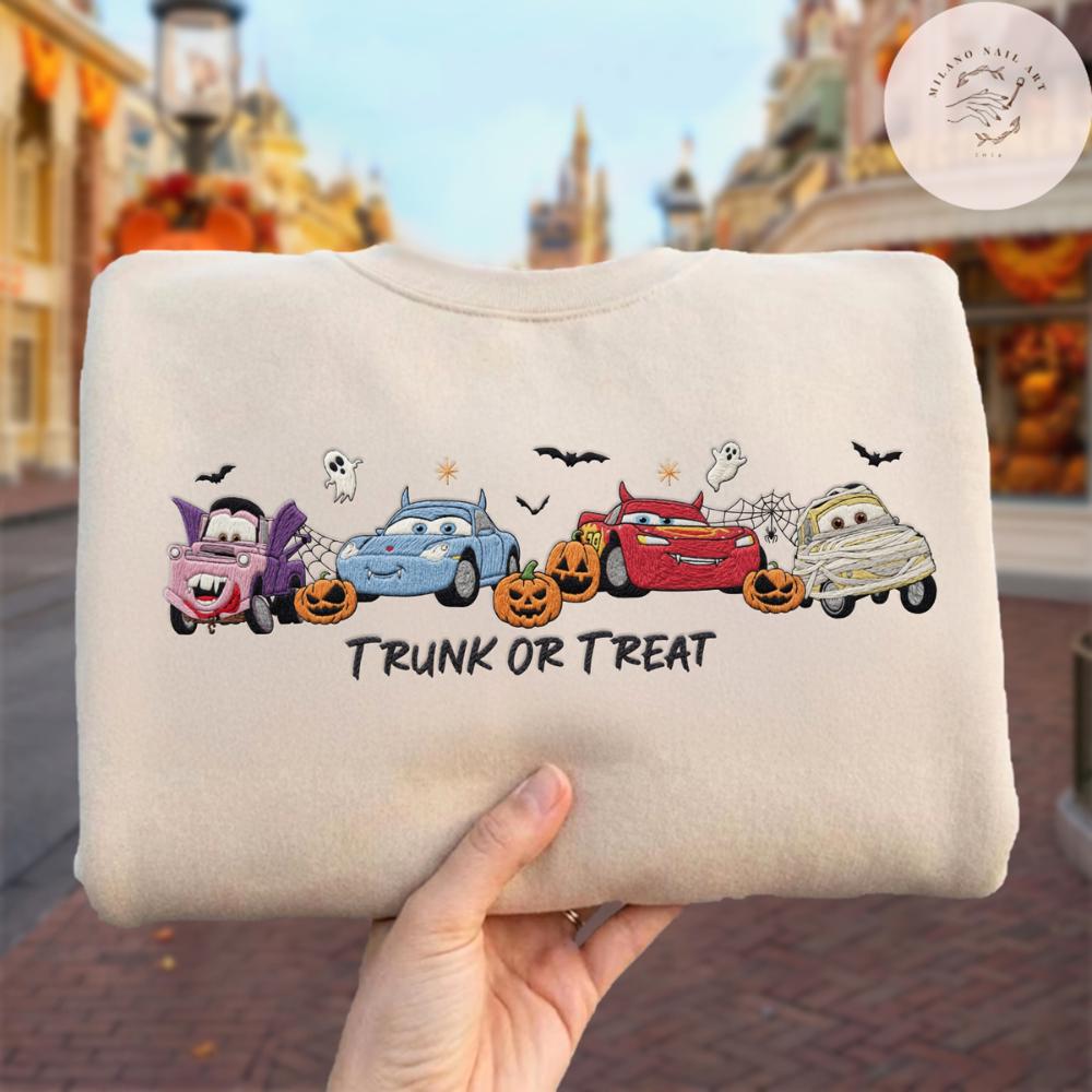 Embroidered Disney Cars Movie Halloween T Shirt Sweatshirt Hoodie with Lightning McQueen and Sally – Halloween Party Trip Baby Tee