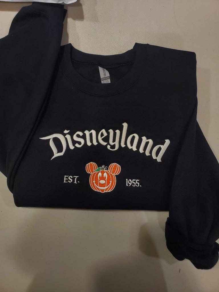 Disneyland Embroidered Halloween Pumpkin Sweatshirt With Disney Park Sweater and Hoodie Styles for Fall - photo 3