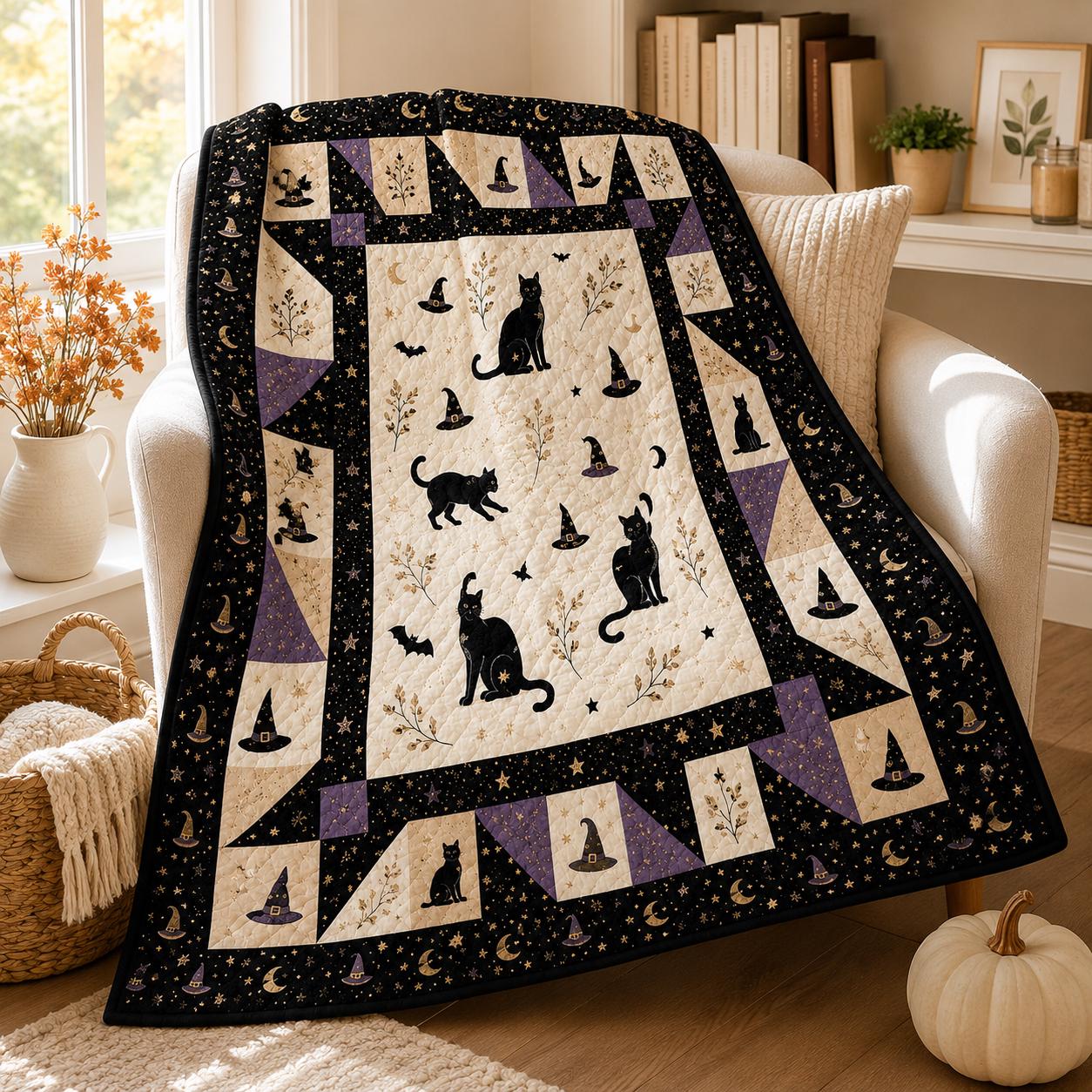 Vintage Halloween Black Cat Quilt Blanket – Flying Bat Patchwork Floral Throw for Cozy Autumn Bedding and Rustic Farmhouse Fall Home Decor