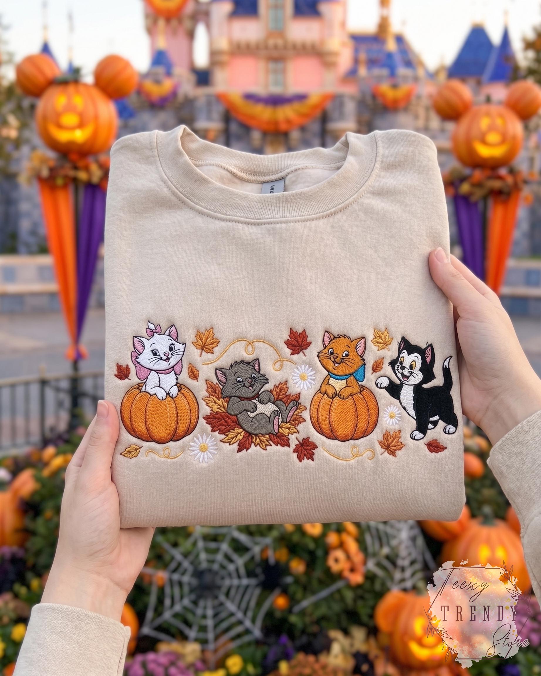 Embroidered Disney Cats Fall Sweatshirt with Marie Berlioz Toulouse and Figaro – Autumn Pumpkin Spooky Halloween T-Shirt Outfit - photo 3