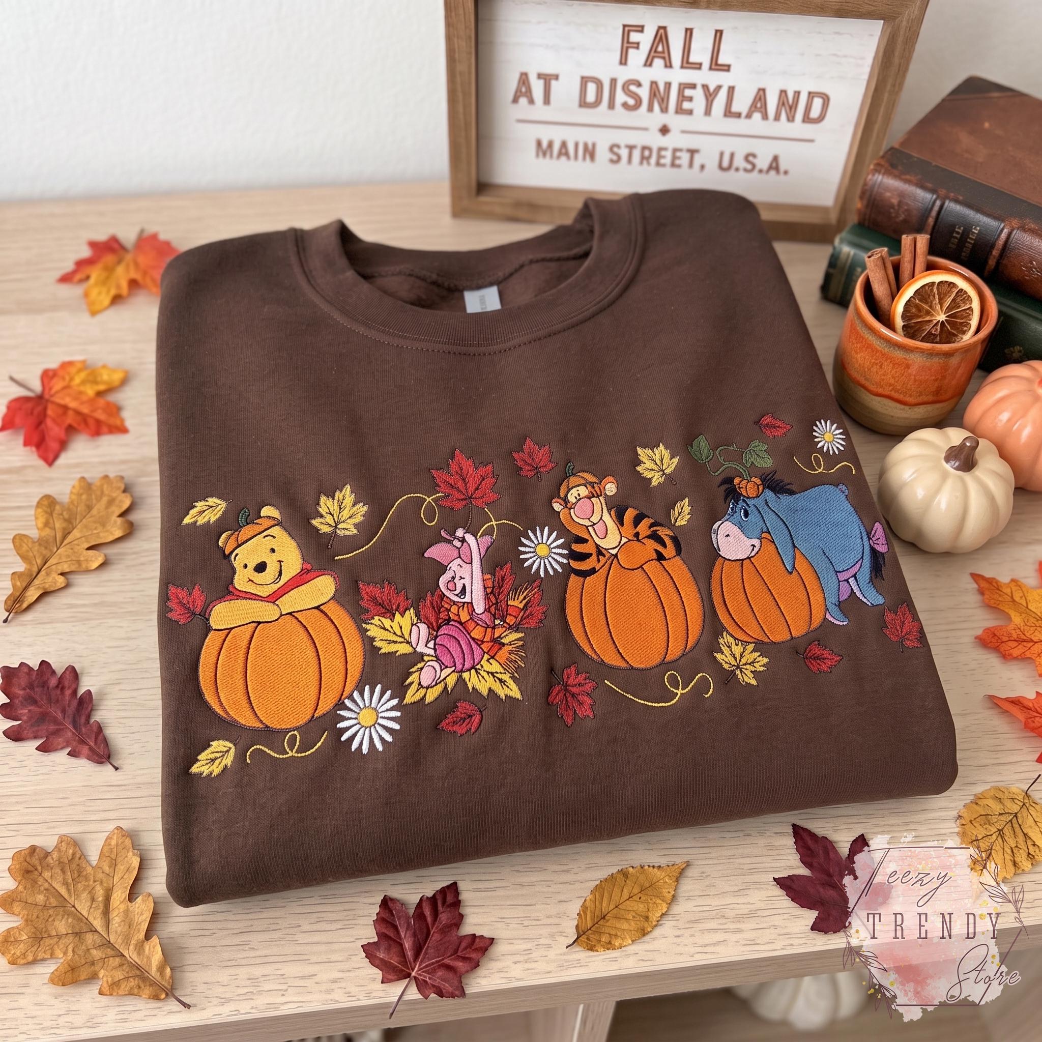 Embroidered Winnie the Pooh Halloween Sweatshirt with Pooh Piglet Tigger Eeyore – Cozy Autumn Spooky Pumpkin Fall T-Shirt Crewneck - photo 8