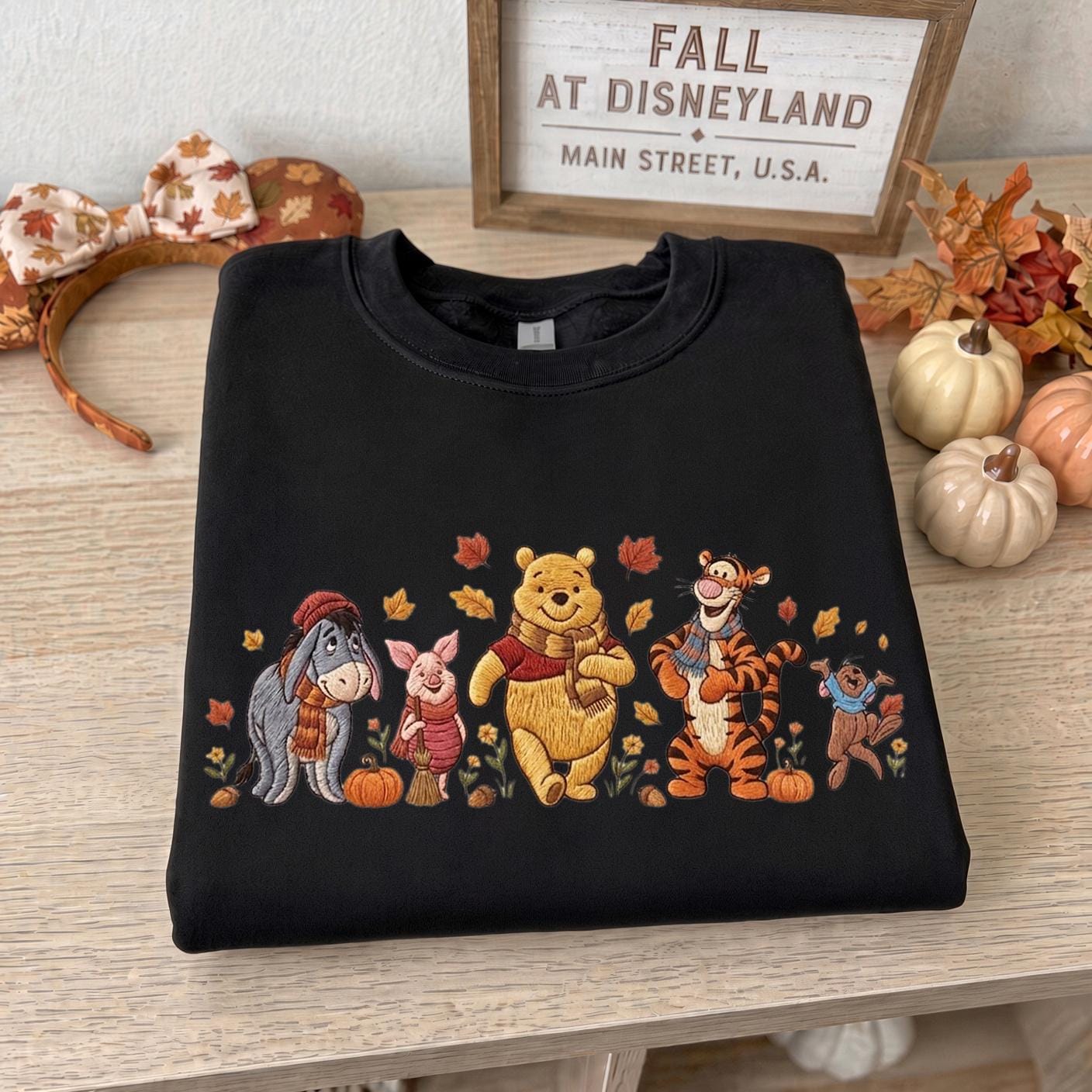 Embroidered Winnie the Pooh Halloween Pumpkin Crewneck Sweatshirt with Piglet Tigger and Eeyore – Cozy Spooky Autumn Fall T-Shirt - photo 5