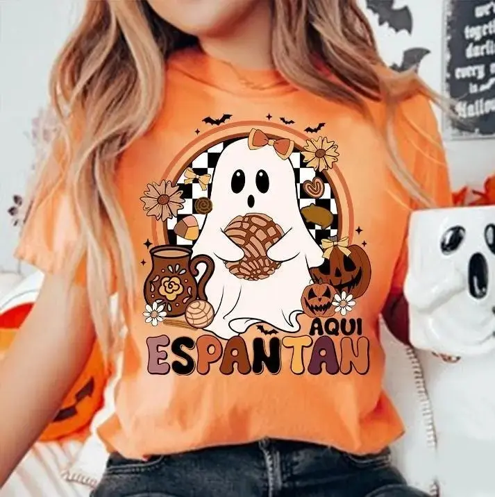 Aqui Espantan Womens Shirt, Spanish Halloween Ghost Tee, Spooky Latina Mexican Conchas Funny Graphic Top