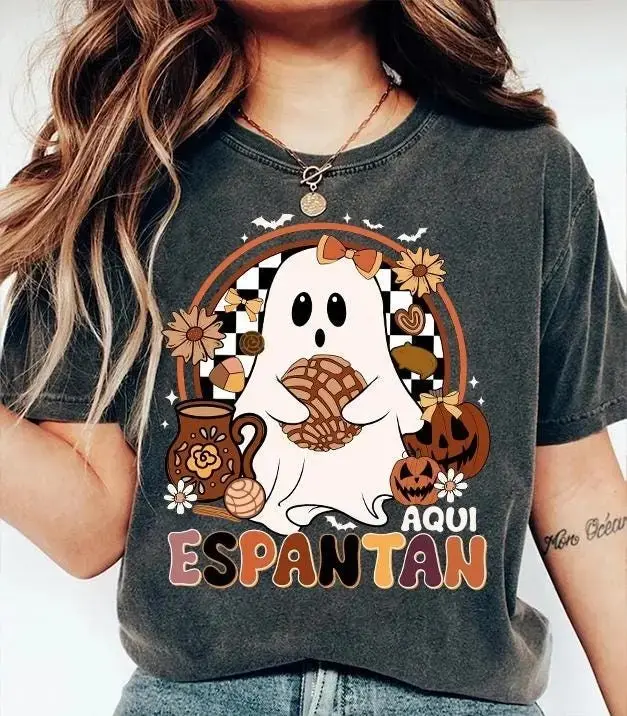 Aqui Espantan Womens Shirt, Spanish Halloween Ghost Tee, Spooky Latina Mexican Conchas Funny Graphic Top - photo 4