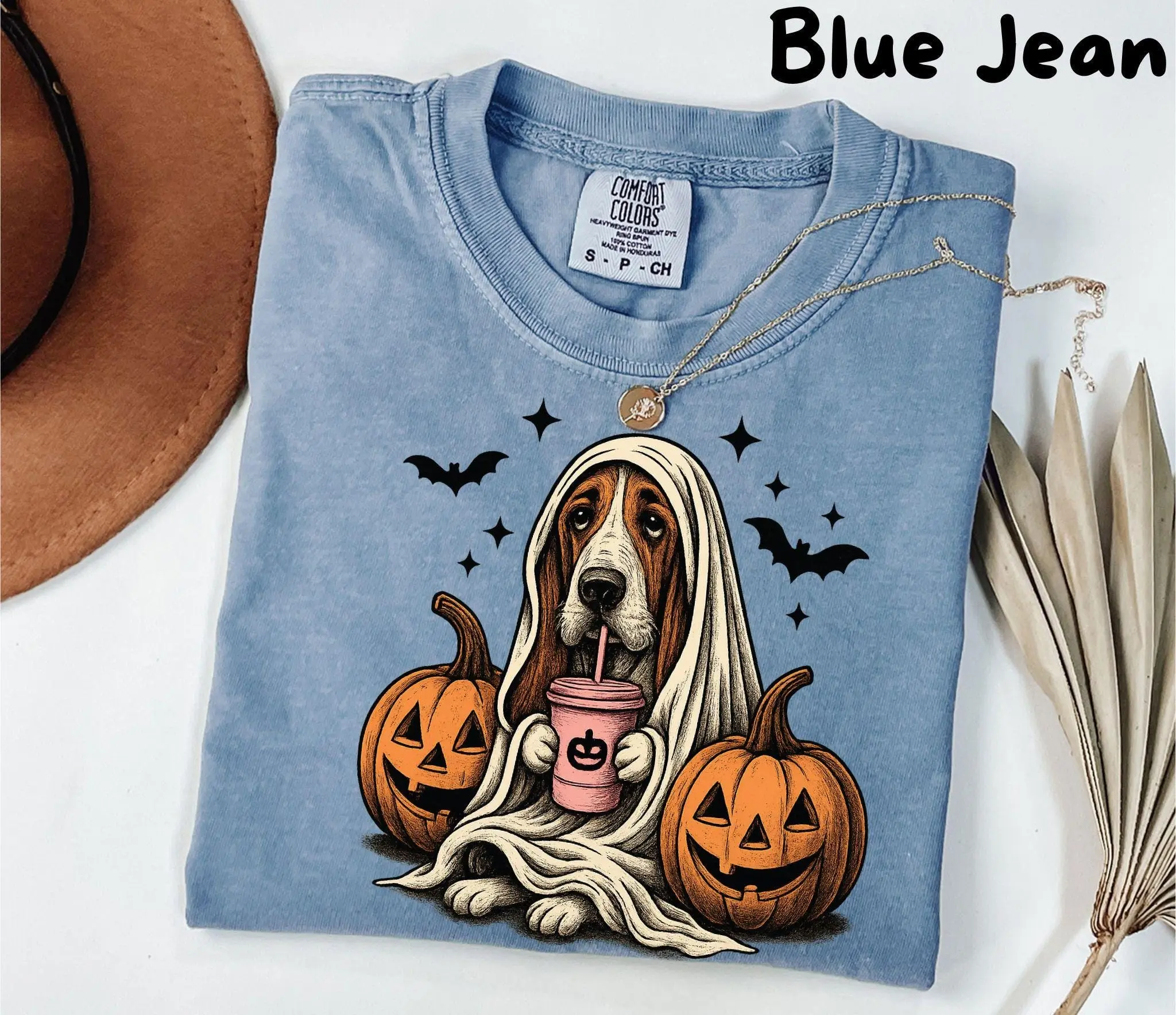 Basset Hound Ghost T-Shirt, Retro Halloween Dog Graphic Tee, Funny Cute Gift for Women and Men