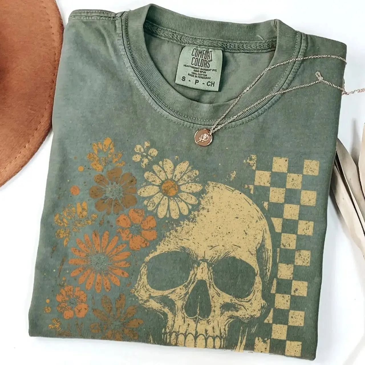 Boho Skull Graphic Tee for Women, Vintage Grunge Retro Summerween Cute Spooky Halloween Shirt - photo 4