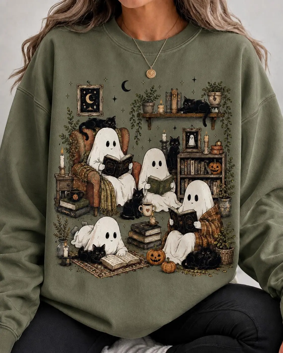 Comfort Colors Cute Ghost Reading Books Sweatshirt, Bookish Halloween Black Cat Cozy Spooky Library Gift - photo 5