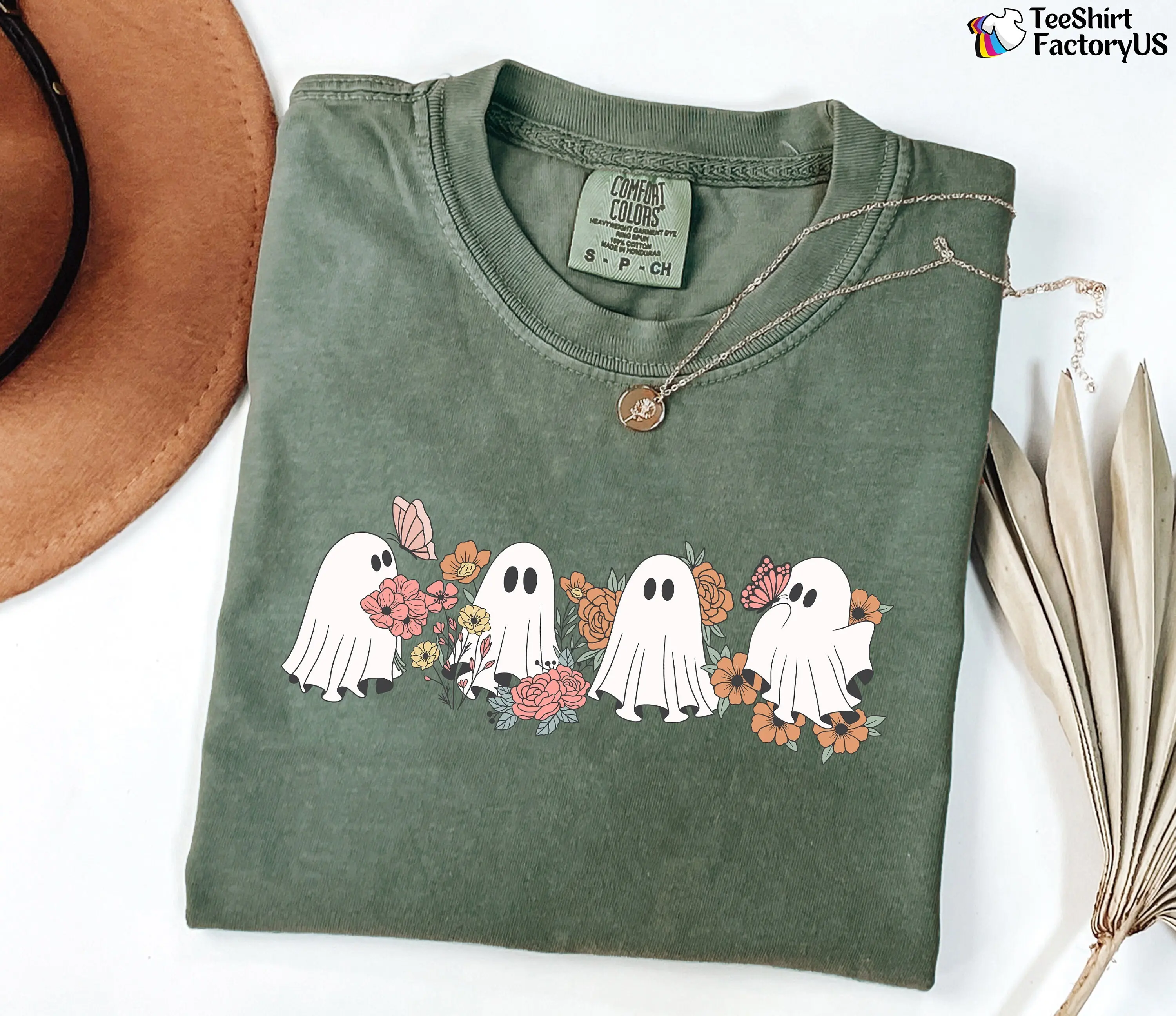Comfort Colors Cute Ghost Sweatshirt, Floral Halloween Graphic Crewneck, Spooky Season Fall Gift for Women - photo 2