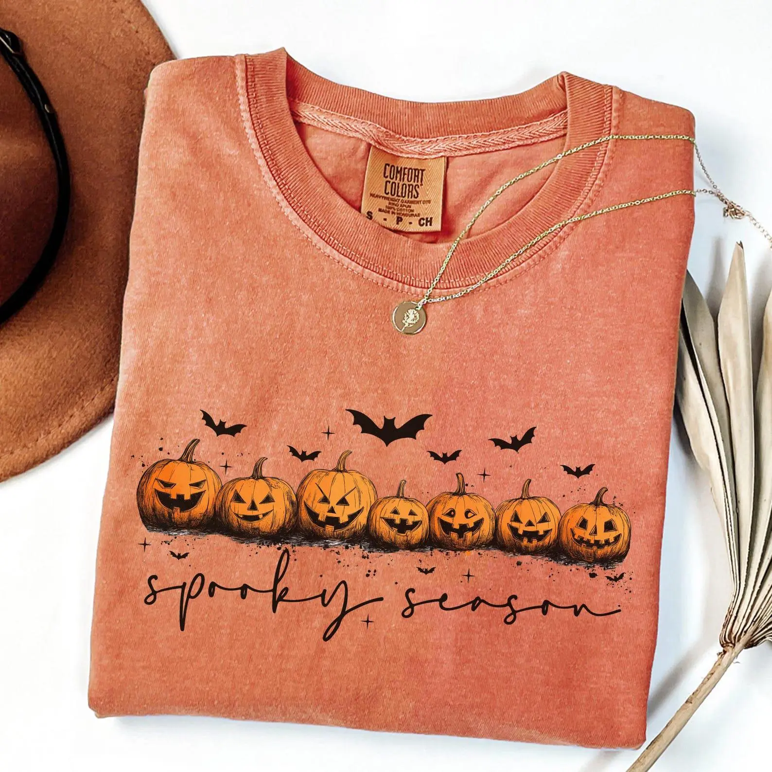 Comfort Colors Tis The Season Cute Ghost Pumpkin Shirt, Womens Halloween Spooky Fall Graphic Tee