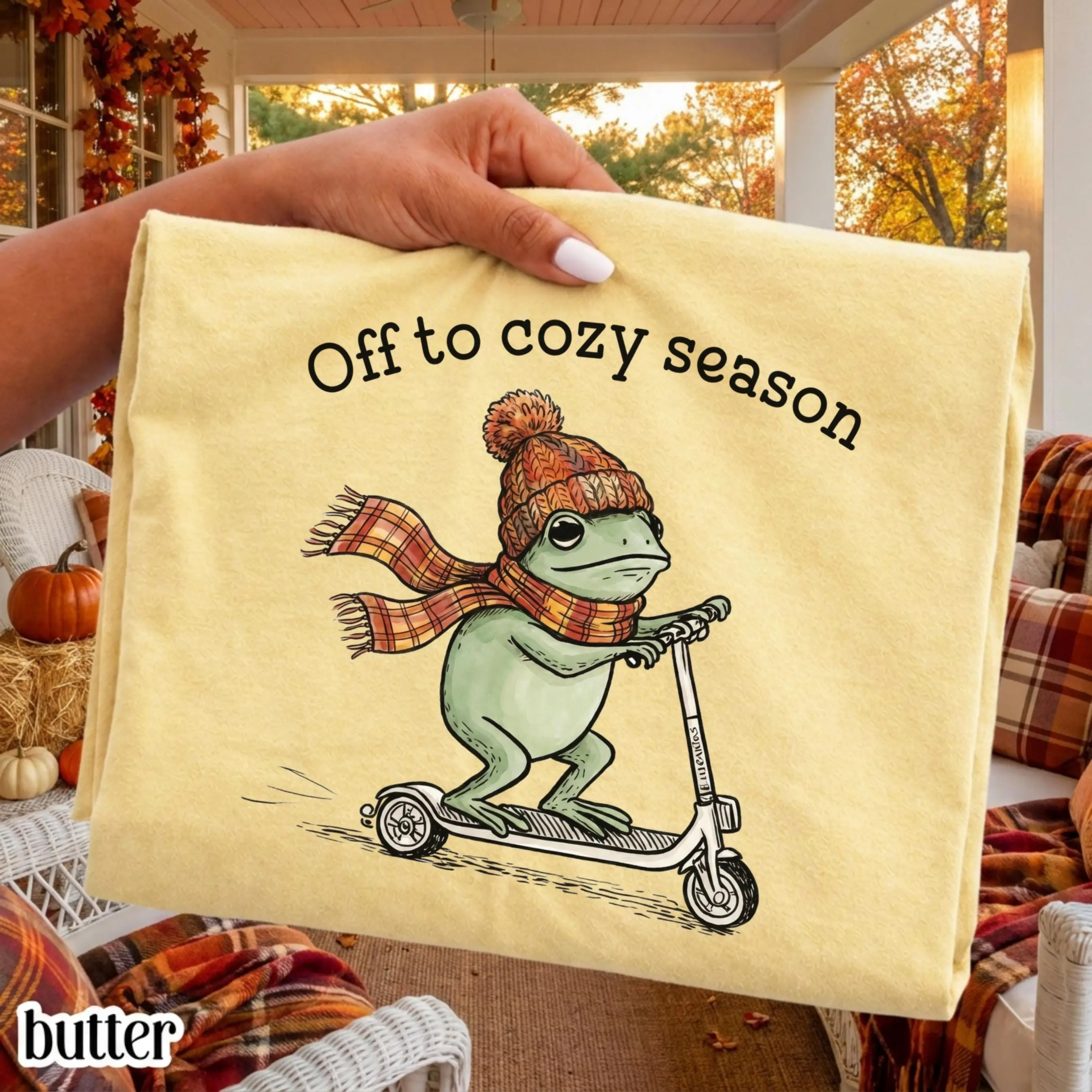 Comfort Colors Funny Frog Pumpkin Fall T-Shirt, Cozy Autumn Season Silly Thanksgiving Harvest Football Tee