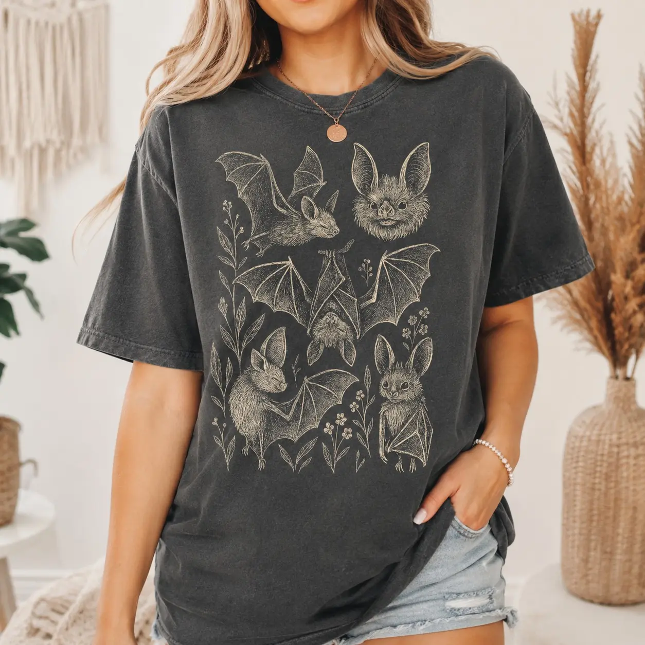 Comfort Colors Floral Bats Shirt, Vintage Goth Halloween Party Spooky Witchy Autumn Tee