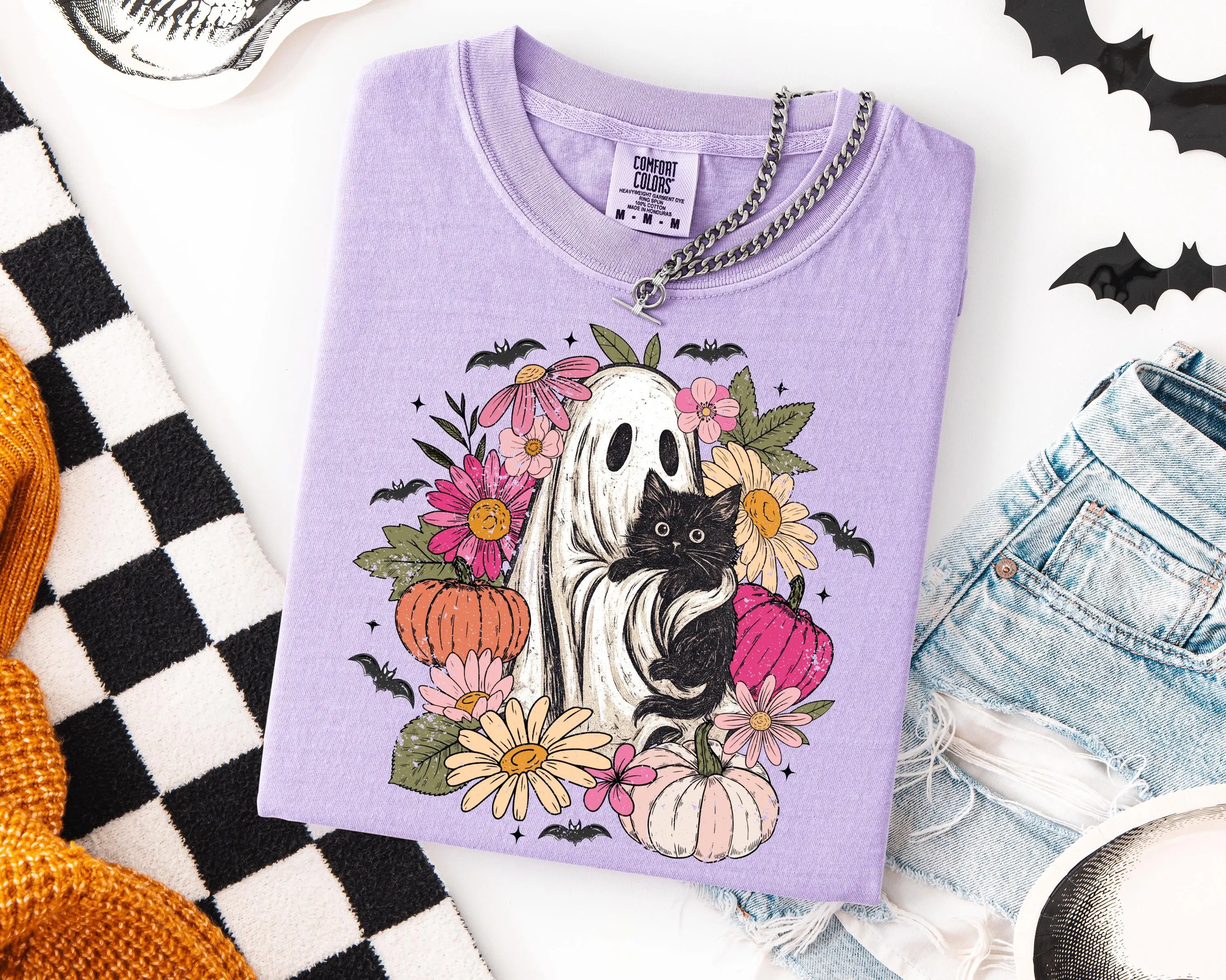 Comfort Colors Floral Ghost Cat Shirt, Cute Black Kitten Halloween Top, Boho Fall Pumpkin Spooky Tee - photo 3