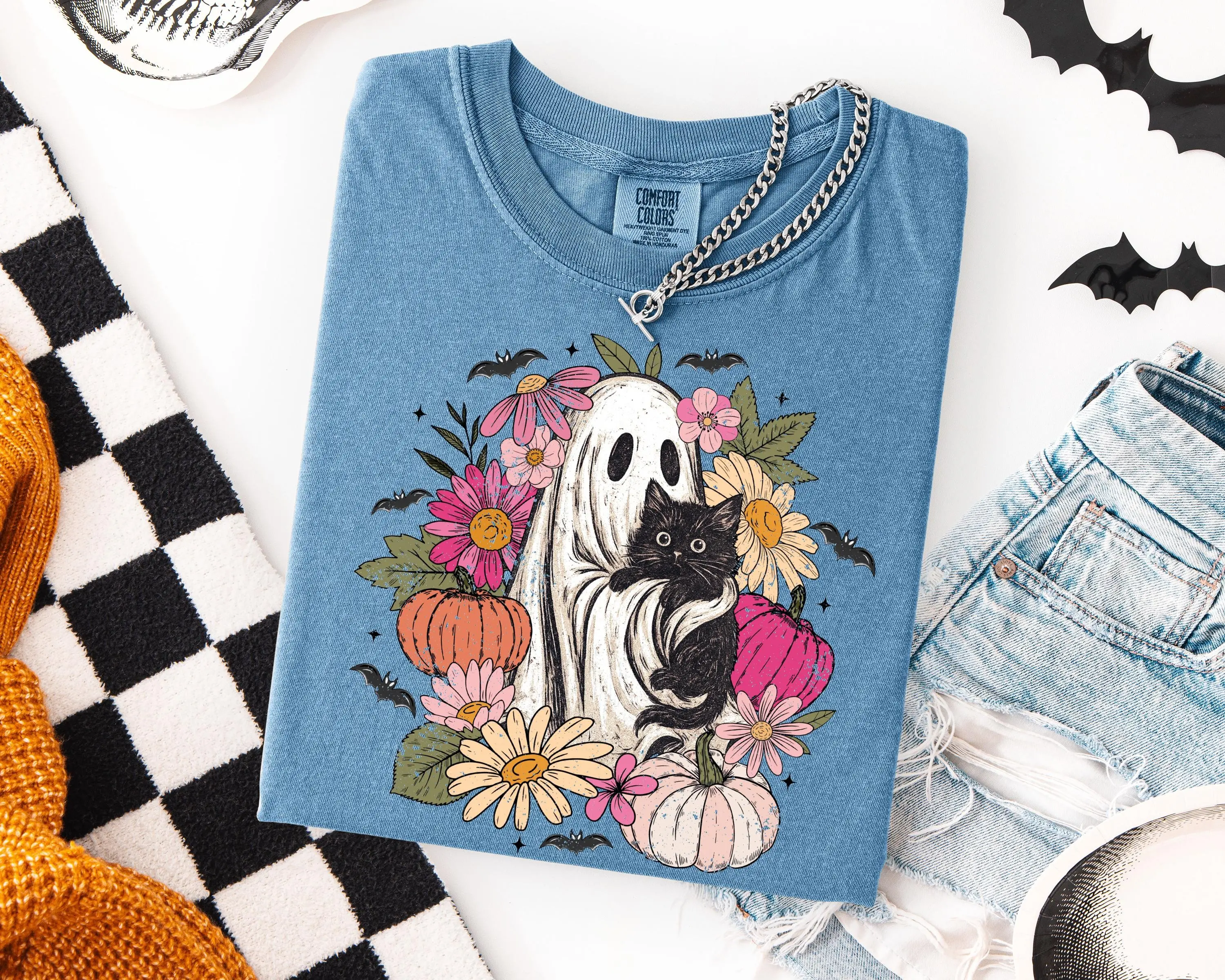 Comfort Colors Floral Ghost Cat Shirt, Cute Black Kitten Halloween Top, Boho Fall Pumpkin Spooky Tee - photo 4