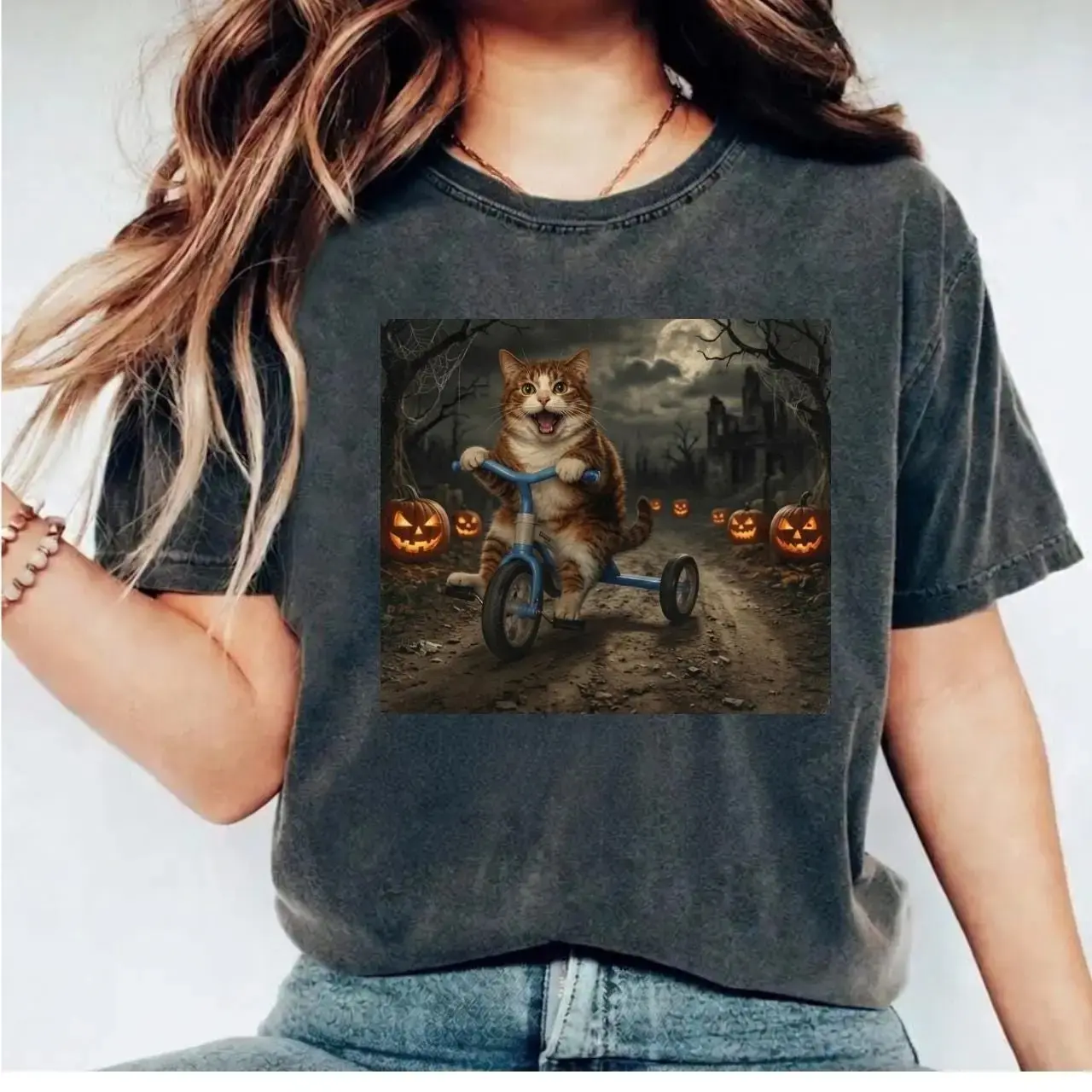 Comfort Colors Funny Hot Ghoul Cat Lover Halloween Shirt, Spooky Retro Graphic Tee Gift - photo 2