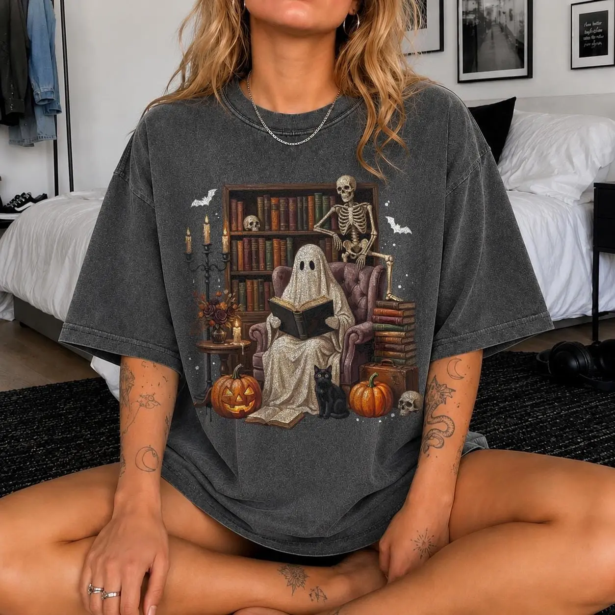 Comfort Colors Ghost Reader Shirt, Boo Reading Graphic Tee, Halloween Book Lover Fall Gift - photo 4