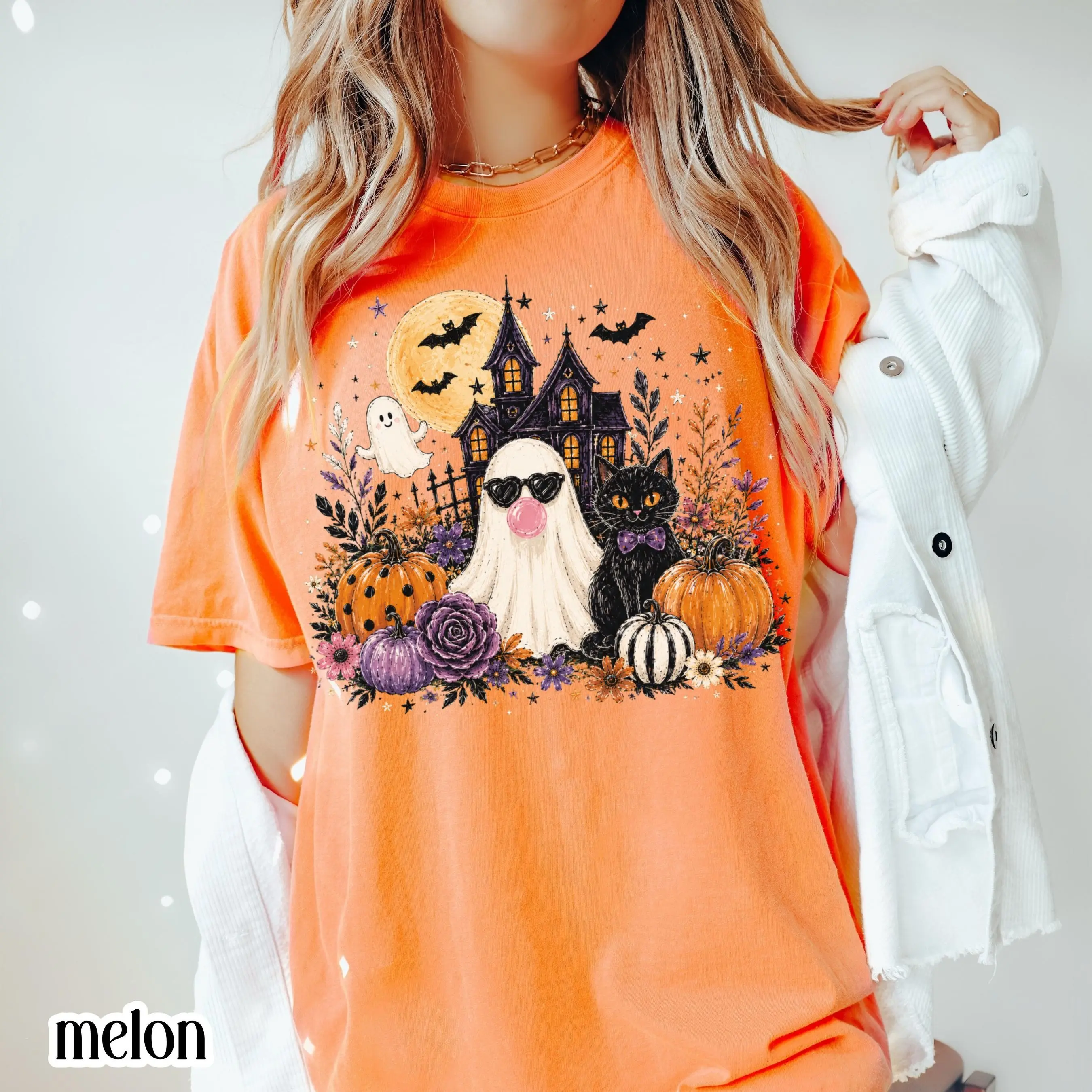 Comfort Colors Ghost Shirt, Floral Spooky Season Black Cat Halloween Fall Haunted House Boo Bubble Gum Tee - photo 4