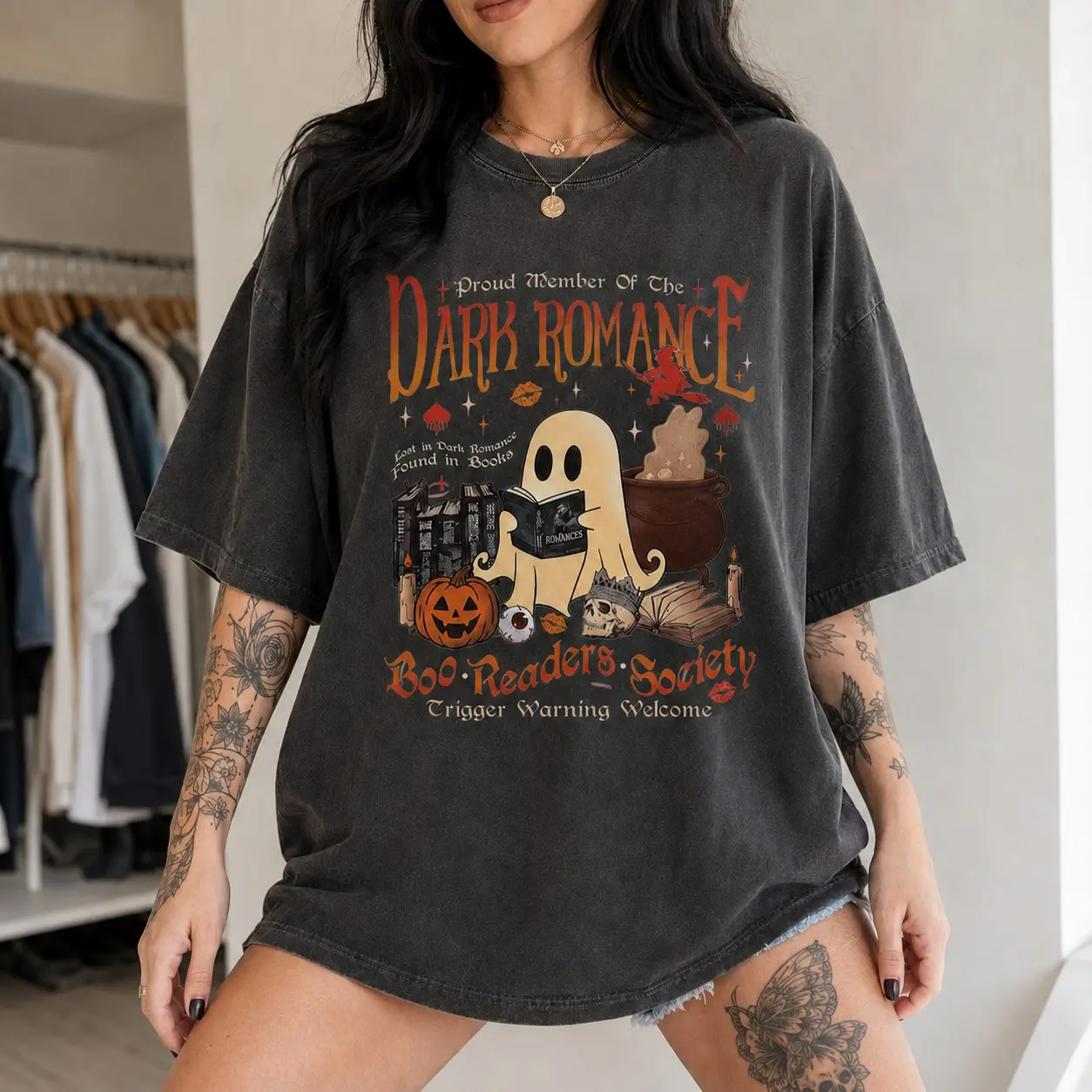 Comfort Colors Halloween Book Lover T-Shirt, Dark Romance Reader Spooky Club Haunted Bookstore Tee