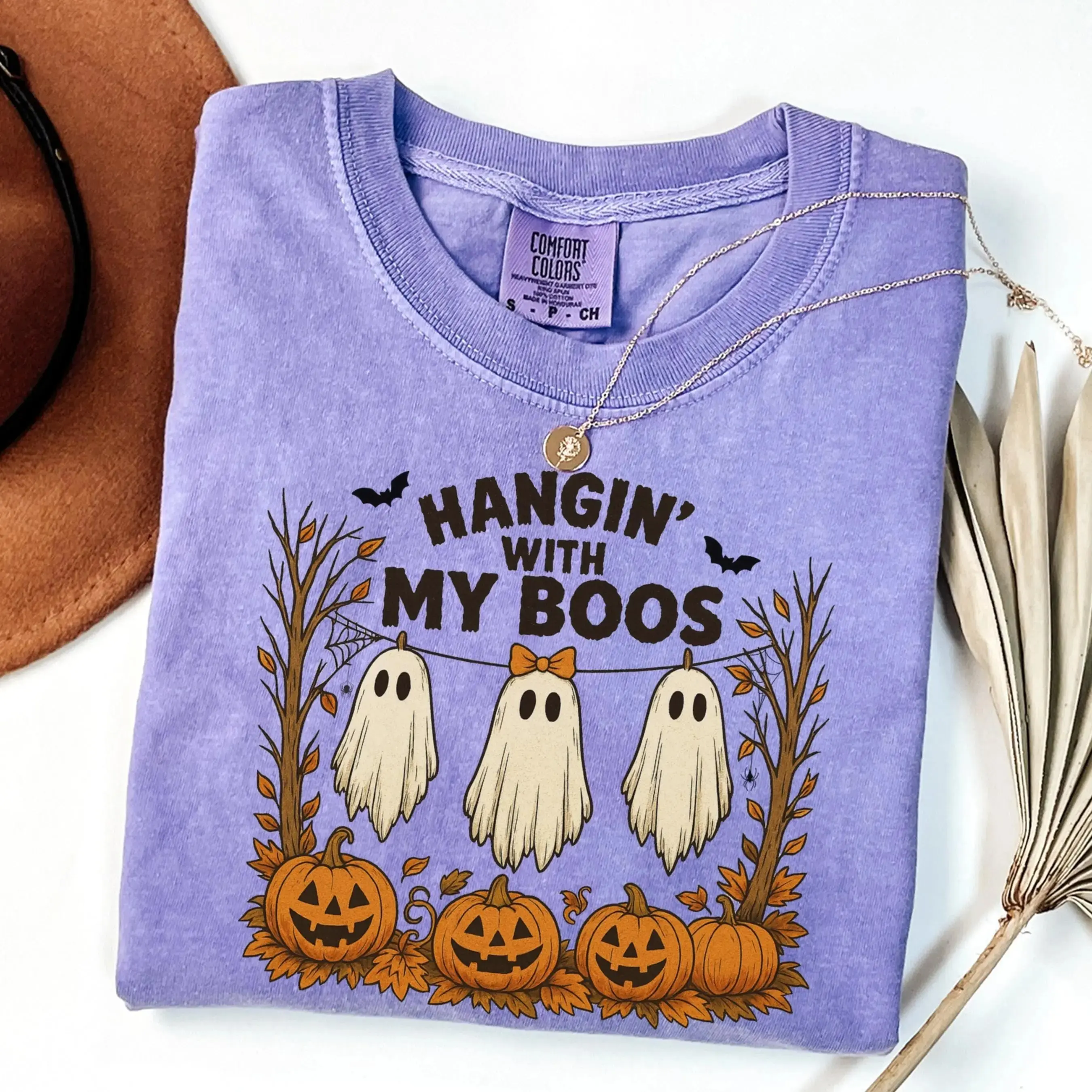 Comfort Colors Hanging With My Boos Halloween Shirt, Cute Ghost Womens Fall Spooky Season Graphic Tee
