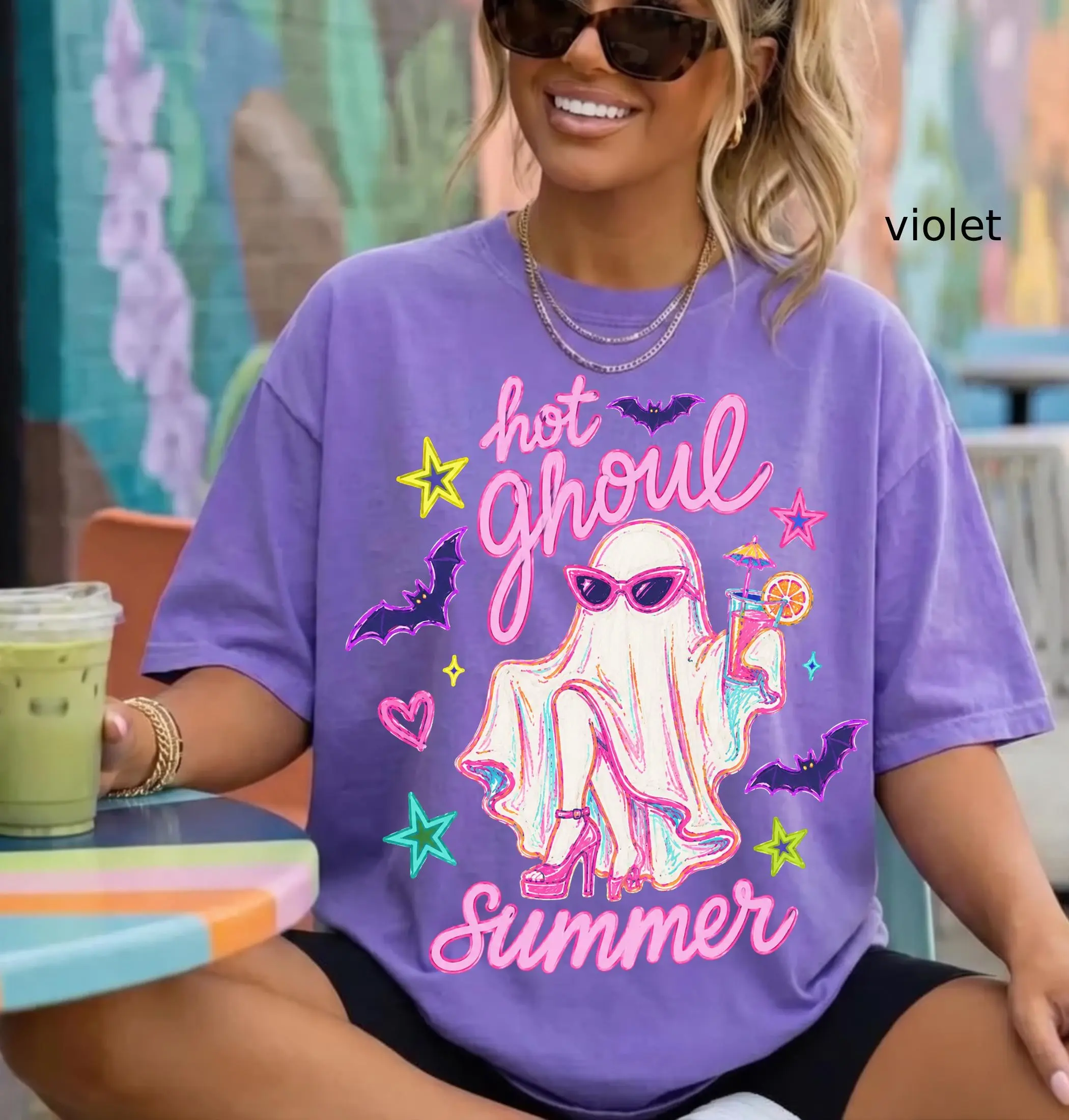 Comfort Colors Hot Ghoul Summer Shirt, Spooky Summerween Girl Tee, Funny Ghost Halloween Cocktail Graphic Top