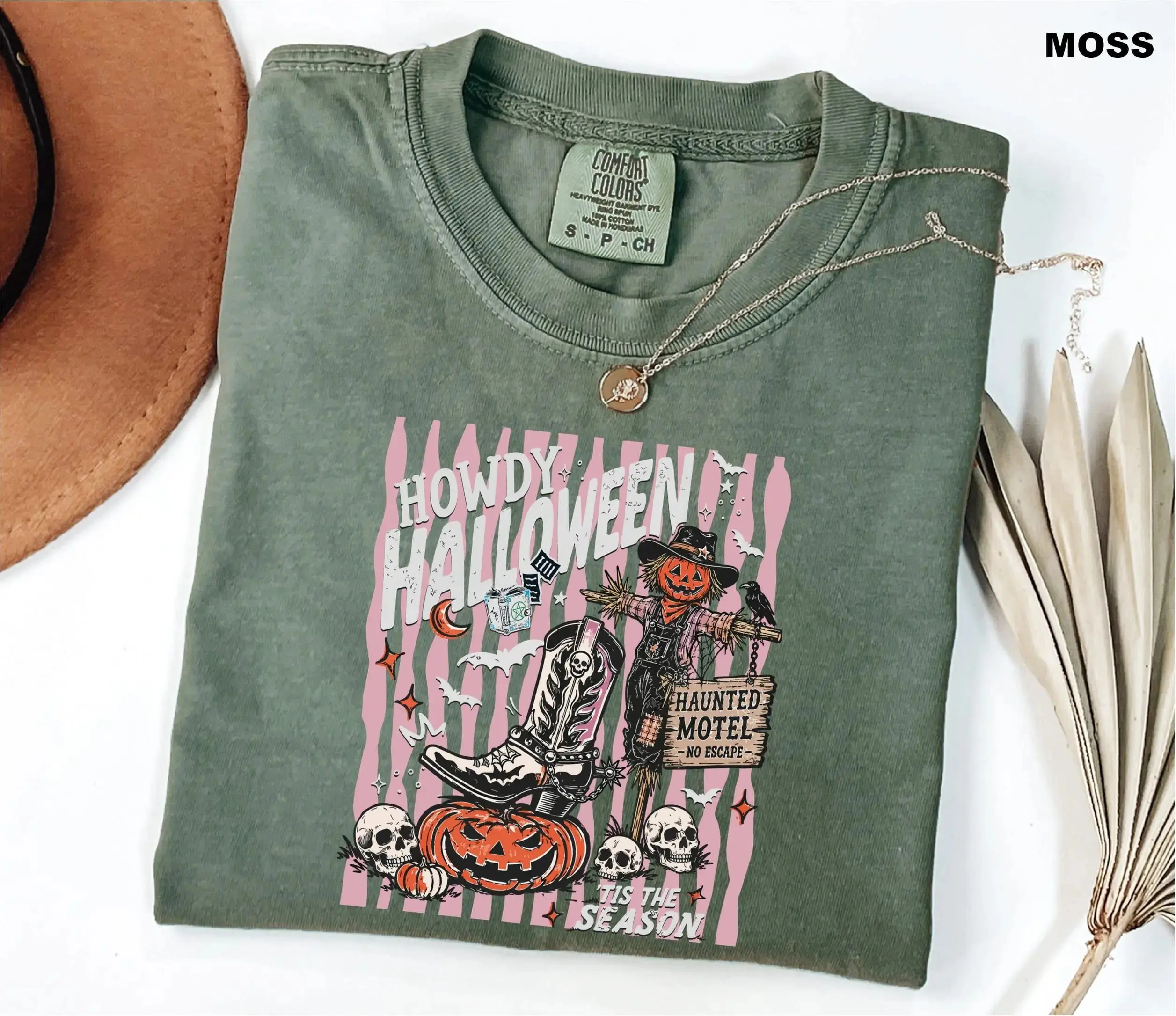 Comfort Colors Howdy Halloween Shirt for Women, Western Cowgirl Vintage Pumpkin Spooky Season Tee