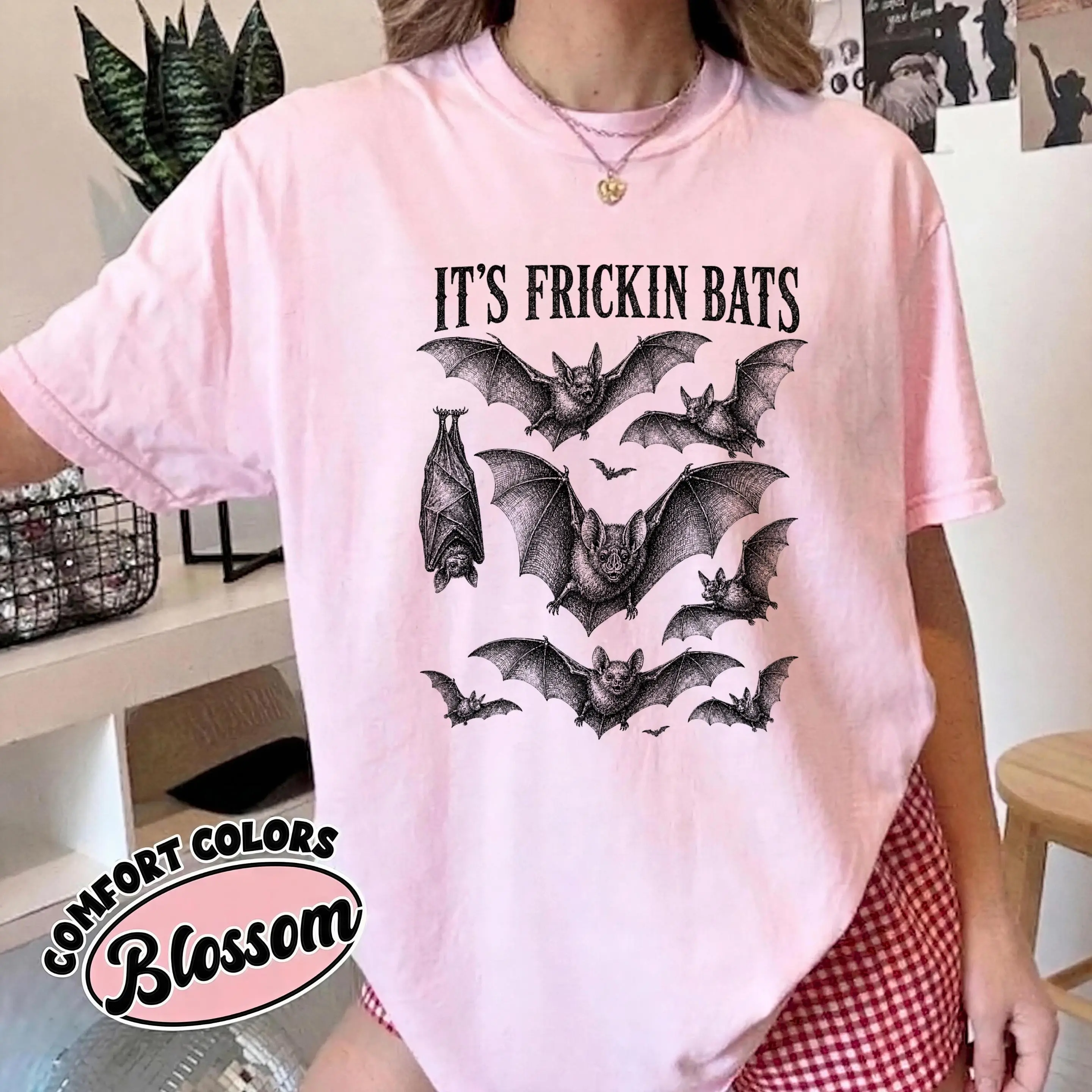 Comfort Colors It's Frickin Bats T-Shirt, Funny Halloween Tee, Spooky Season Vintage Bat Lover Gift - photo 5