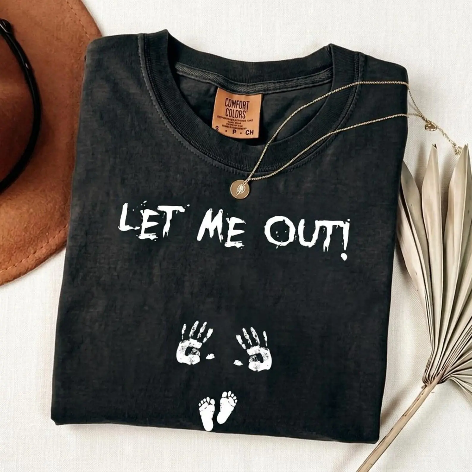 Comfort Colors Let Me Out Pregnancy Sweatshirt, Funny Creepy Handprint Reveal Top, Spooky Pregnant Halloween Baby - photo 5
