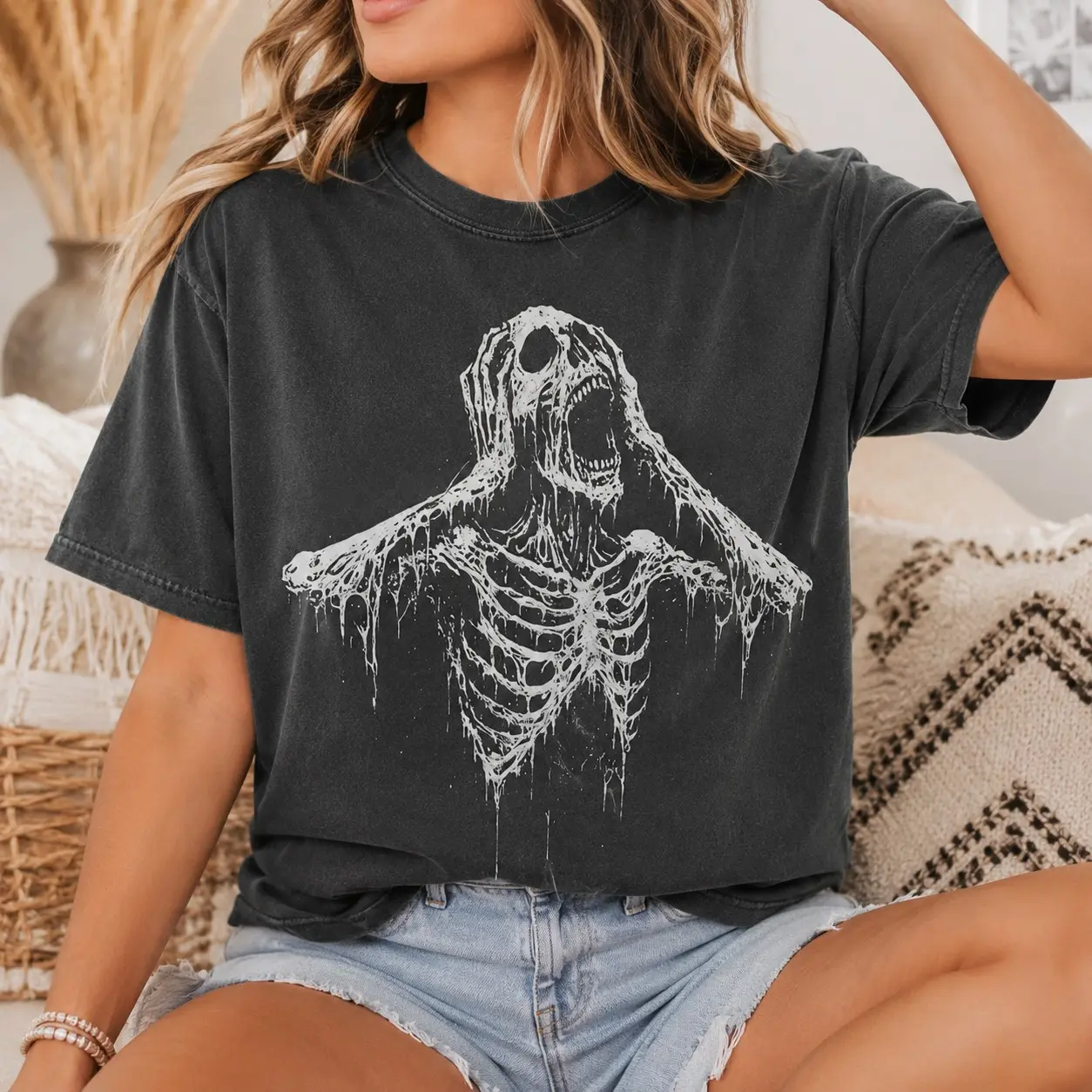 Comfort Colors Melting Skeleton Shirt, Unisex Spooky Gothic Grunge Vintage Halloween Horror Lover Tee