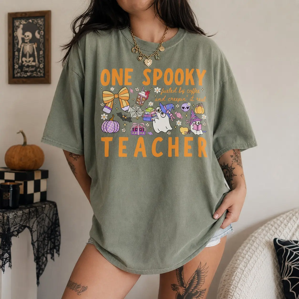 Comfort Colors 'One Spooky Teacher' Shirt : Cute Cartoon Ghosts and Bat Halloween Teacher Tee - photo 5