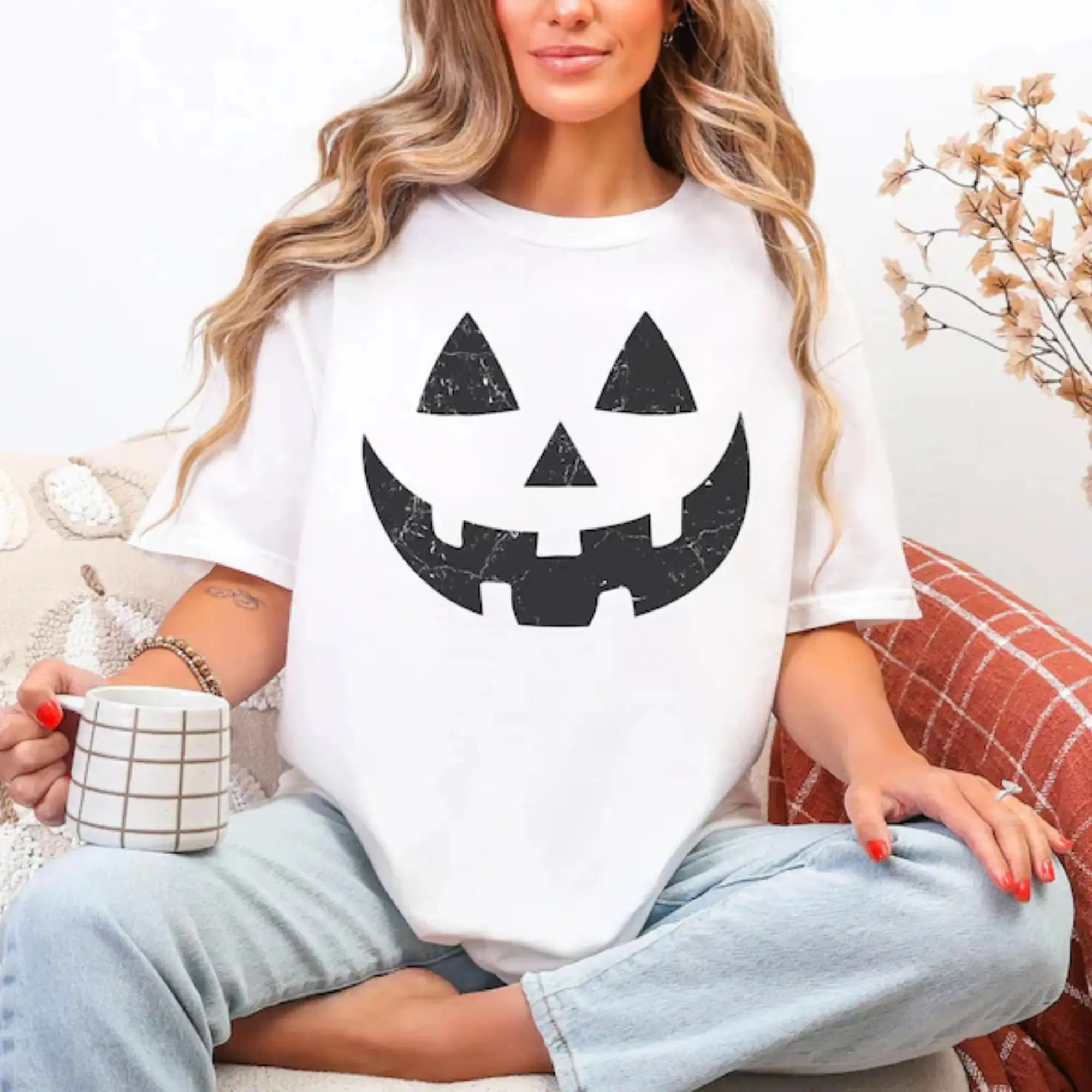 Comfort Colors Pumpkin Face Shirt, Retro Graphic Tee, Fall Spooky Season Halloween Womens Casual Autumn Top - photo 5