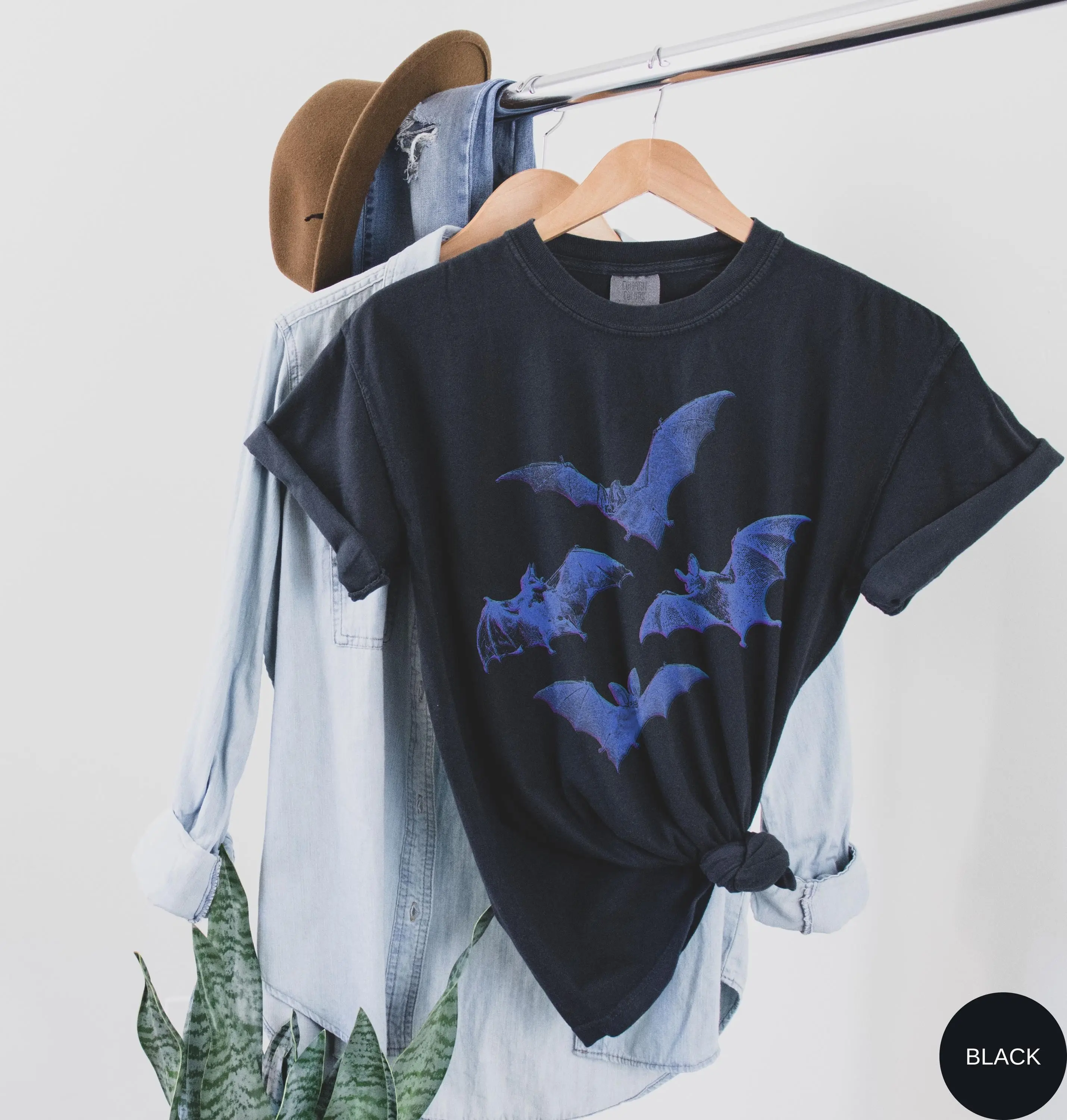 Comfort Colors Retro Bats Shirt, Y2K 90s Style Artsy Halloween Bat Lover Aesthetic Tee for Women - photo 3