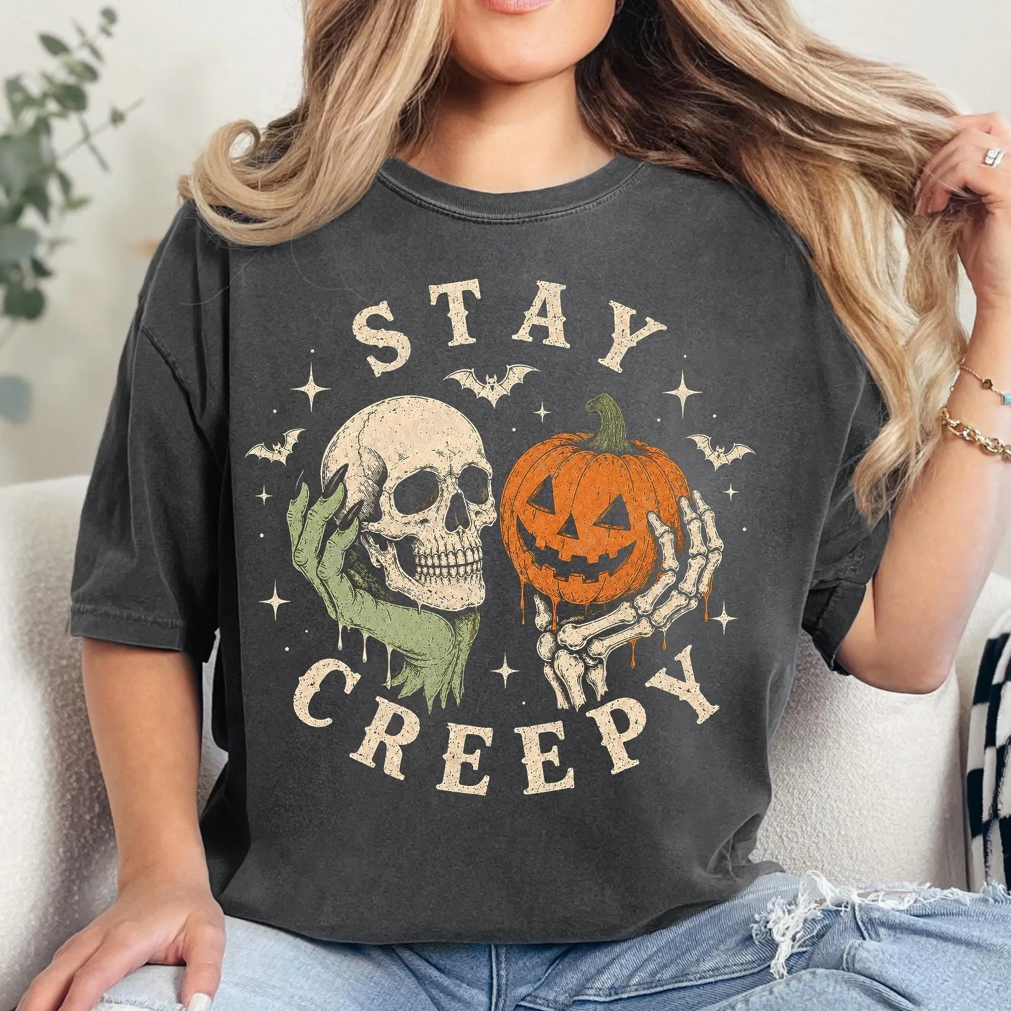 Comfort Colors Retro Stay Creepy Dripping Skeleton Shirt, Pumpkin Halloween Gothic Grunge Horror Graphic Tee