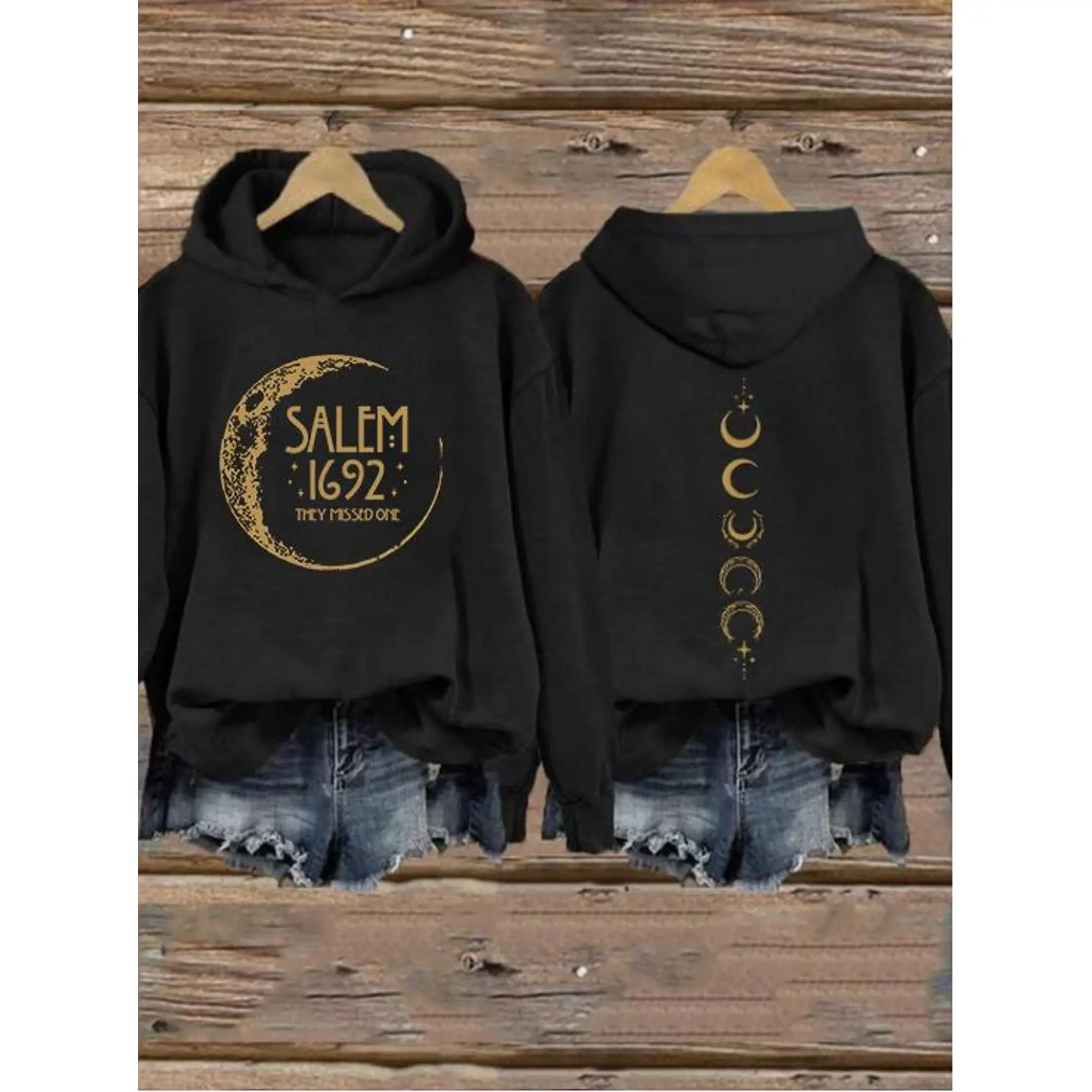 Comfort Colors Salem 1692 Halloween Sweatshirt, Funny Witchy Long-Sleeve Hoodie - photo 4
