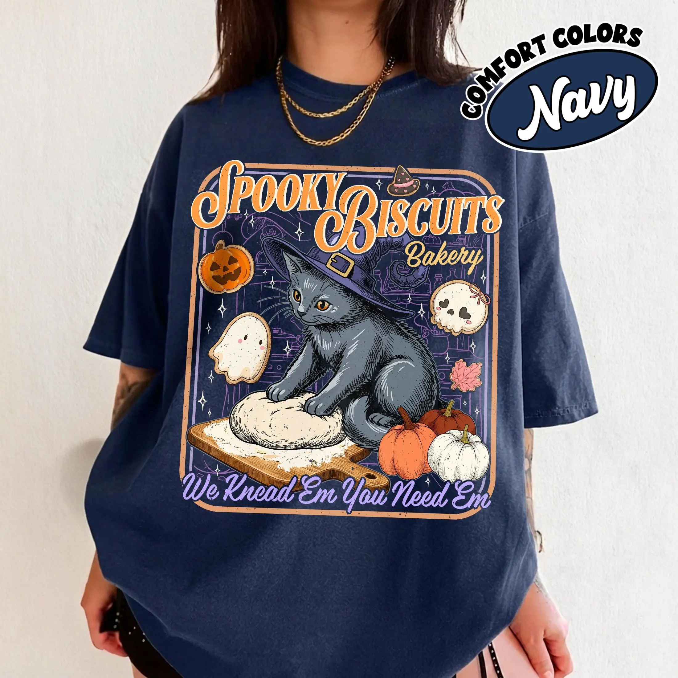 Comfort Colors Spooky Kitty Biscuits Bakery Shirt, Funny Black Cat Halloween Graphic Tee for Baking Lovers - photo 4
