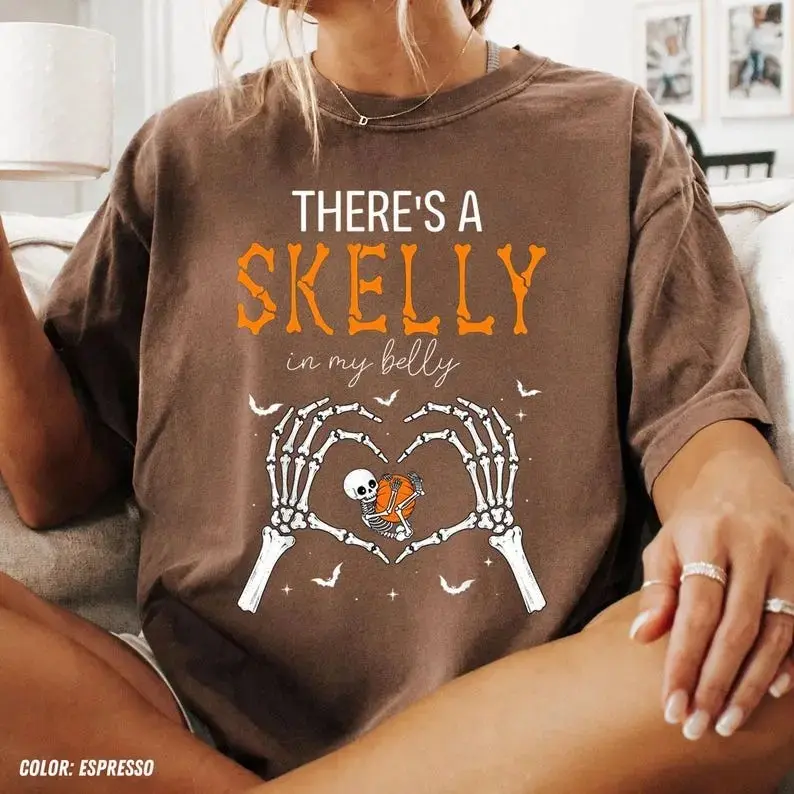 Comfort Colors Spooky Mama Halloween Shirt, Funny Pregnancy Announcement Tee, October Mom to Be Maternity Gift - photo 3