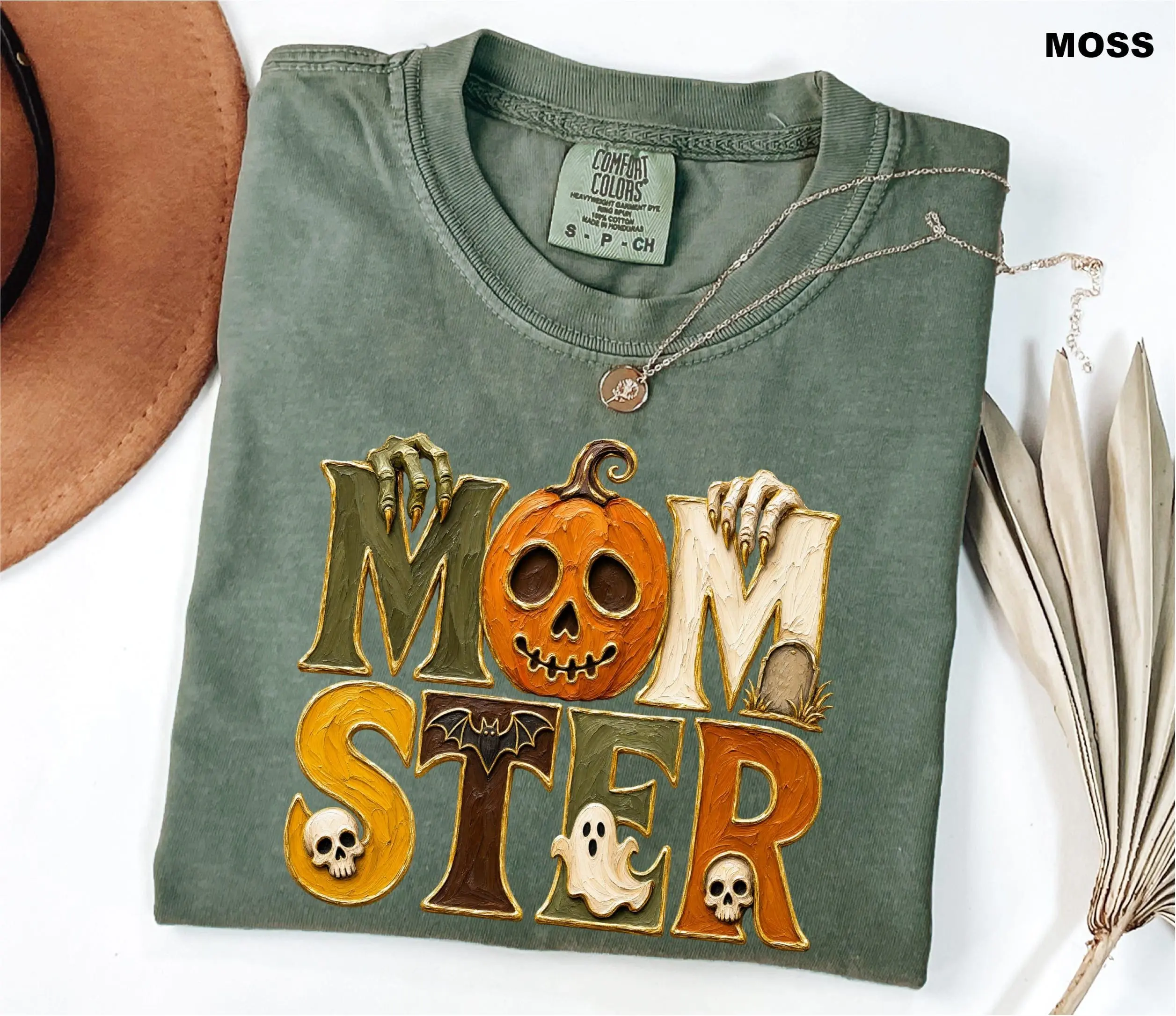 Comfort Colors Spooky Mom Shirt, Vintage Halloween Mama Tee, Ghost Pumpkin Retro Fall Graphic Gift Top