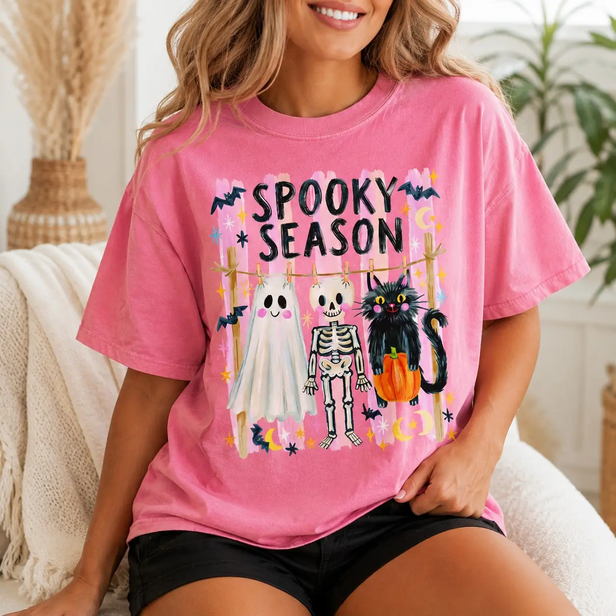 Comfort Colors Clothesline Ghost Skeleton Cat Shirt, Vintage Spooky Season October Tee for Women - photo 2