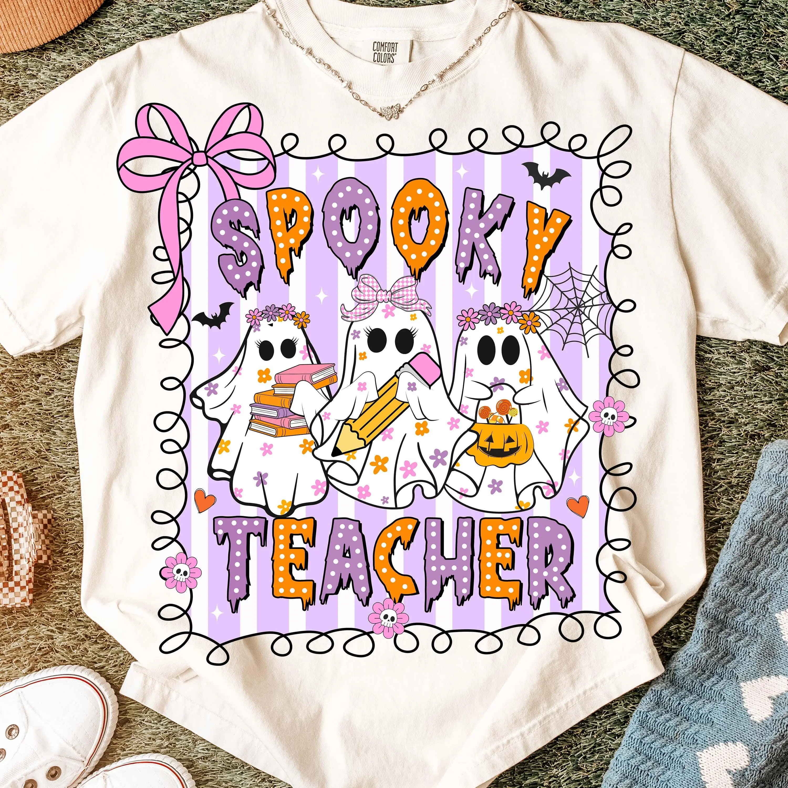 Comfort Colors Trick or Teach Halloween Shirt, Coquette Ghost Pumpkin Graphic Tee, Spooky Teacher Gift - photo 4
